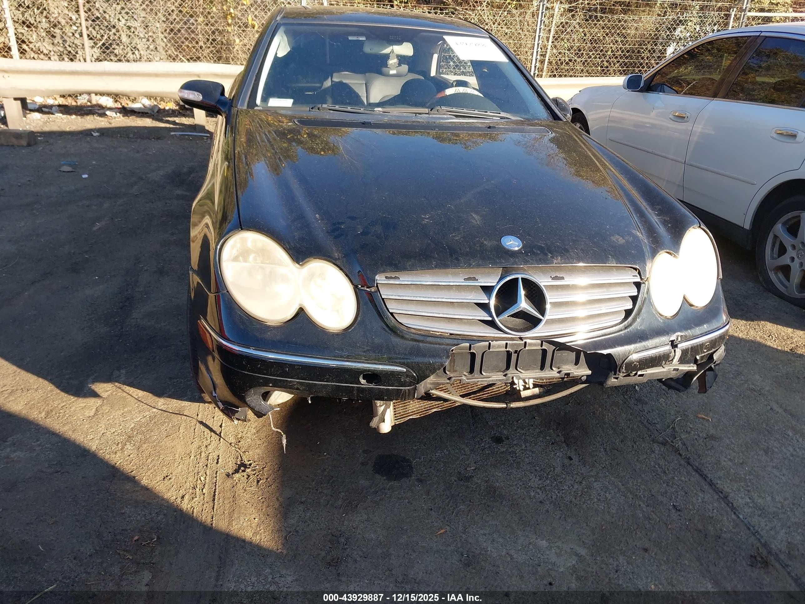 2003 Mercedes-benz Clk 320   Black vin: WDBTJ65JX3F045347