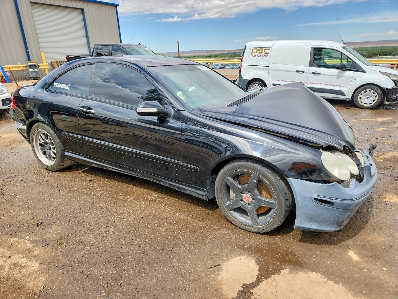 2007 Mercedes-benz Clk 550 Black vin: WDBTJ72H37F217800