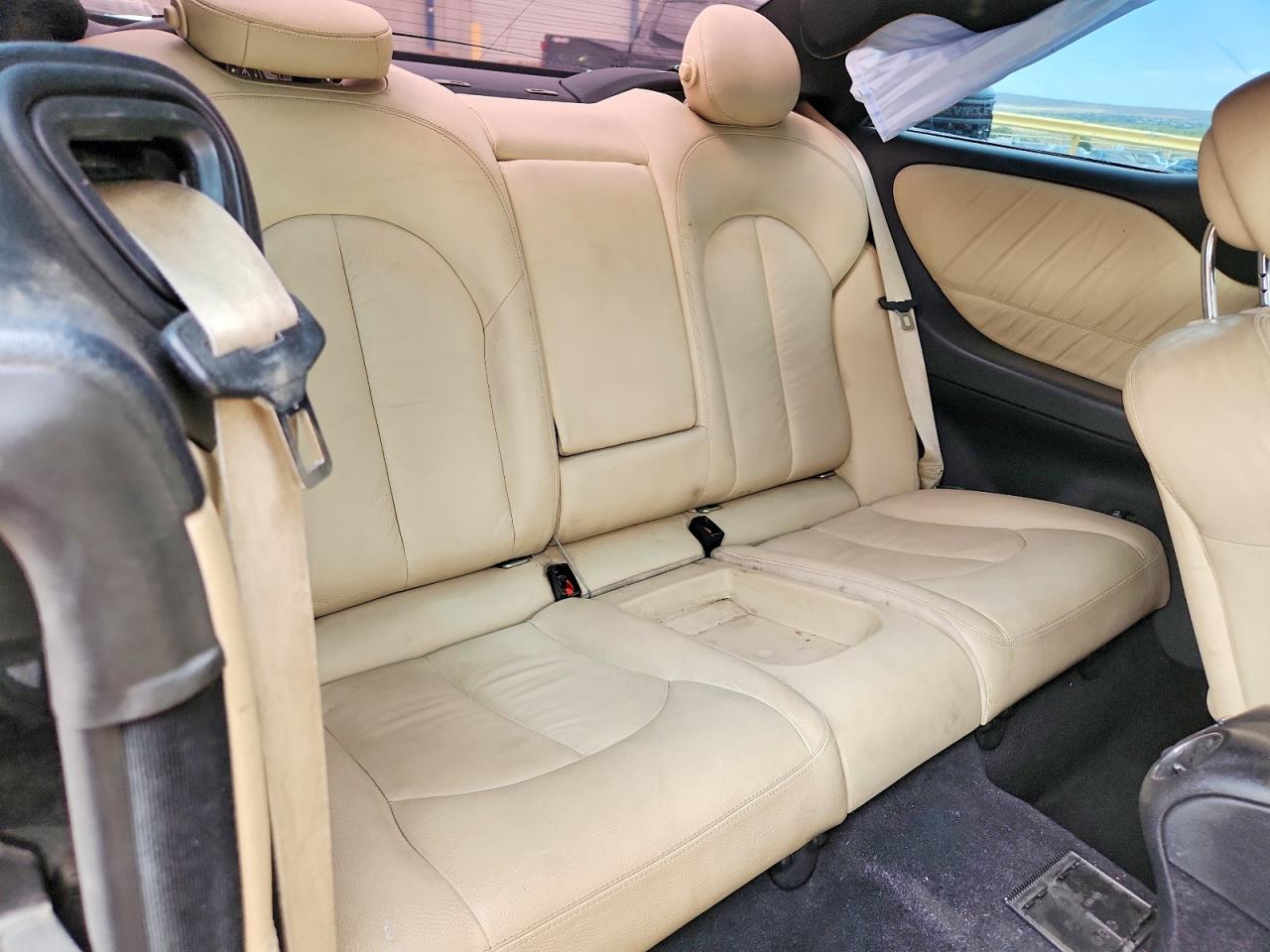 2007 Mercedes-benz Clk 550 Black vin: WDBTJ72H37F217800