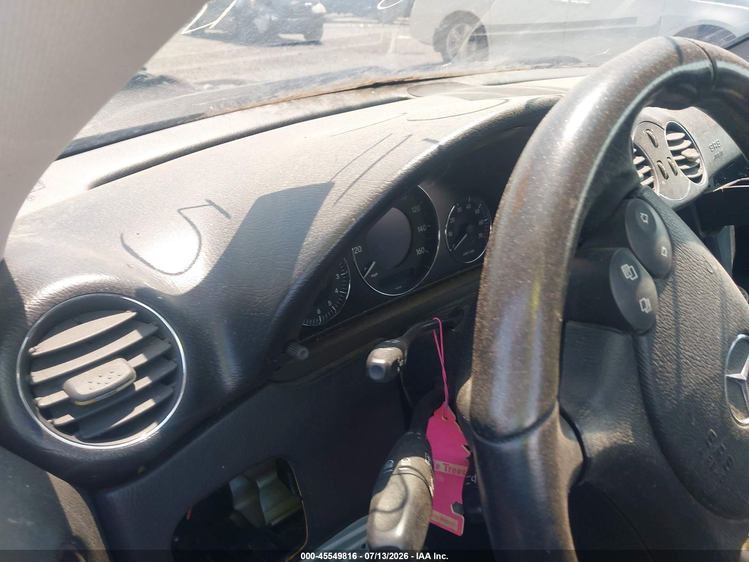 2007 Mercedes-benz Clk 550   Black vin: WDBTJ72H47F214291