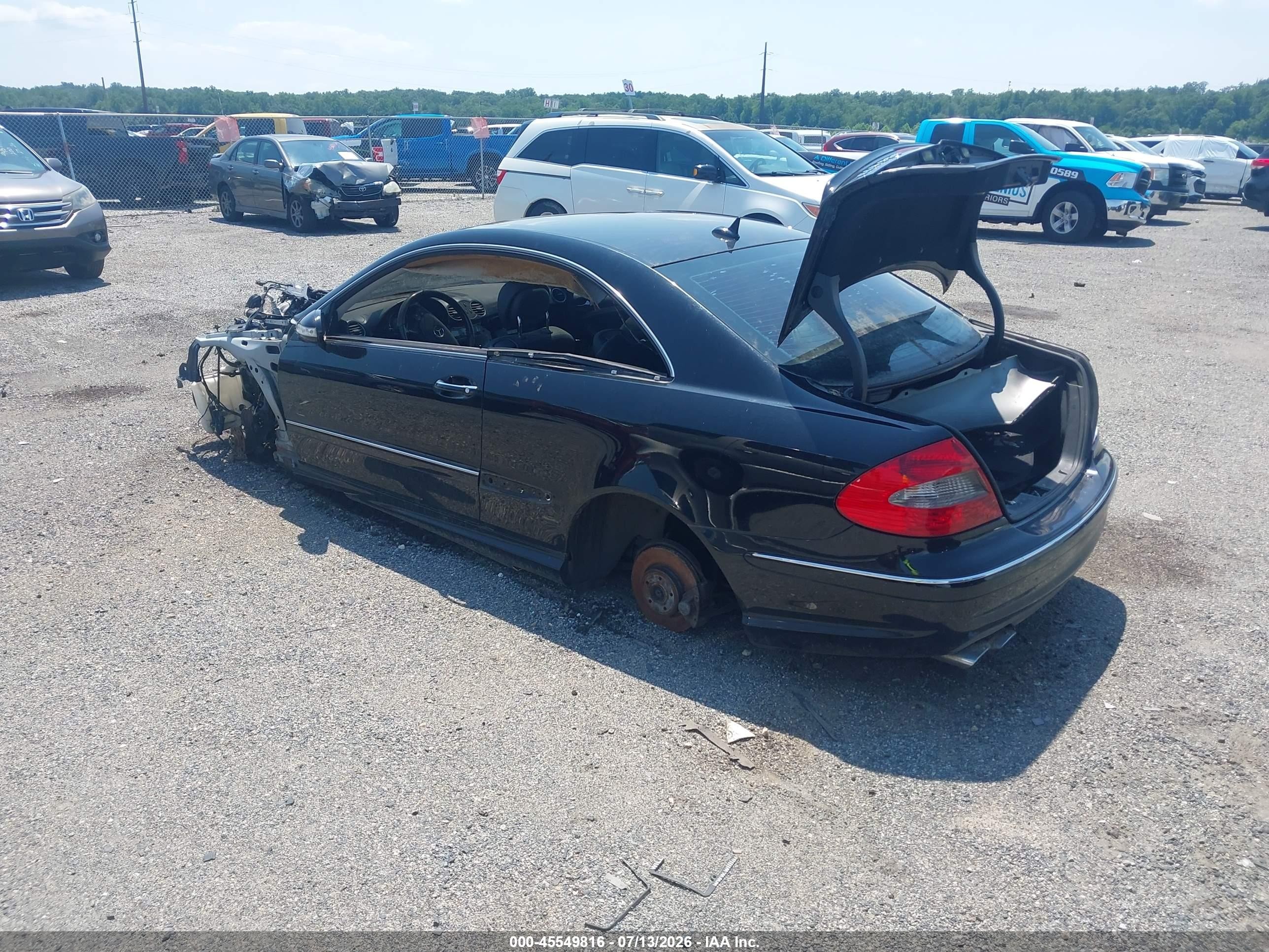2007 Mercedes-benz Clk 550   Black vin: WDBTJ72H47F214291