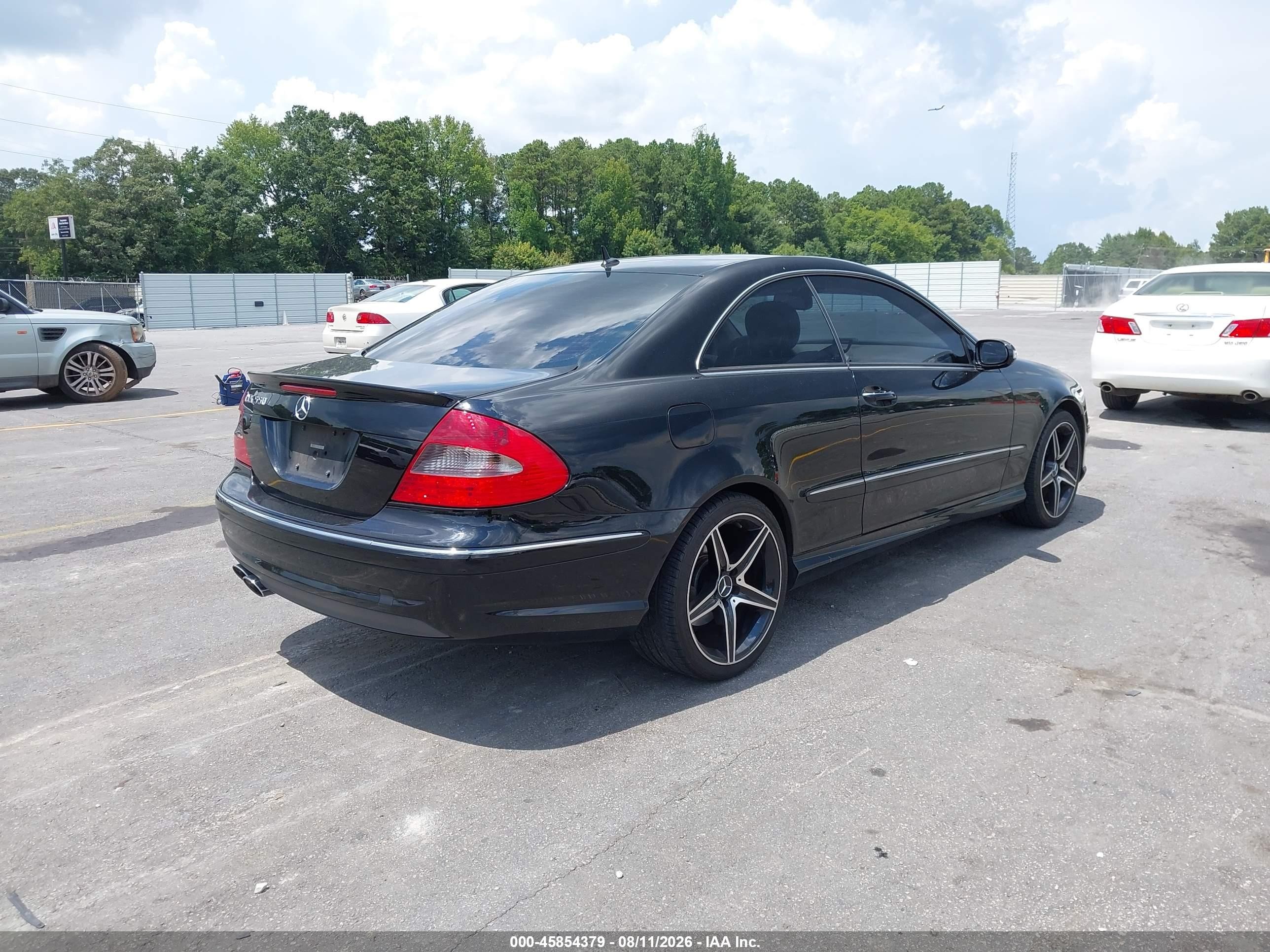 2008 Mercedes-benz Clk 550 Черный vin: WDBTJ72H48F240729