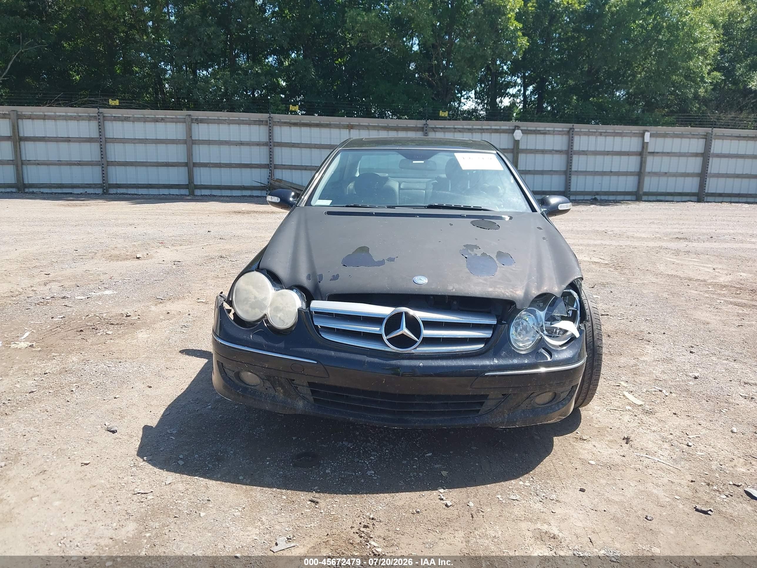 2008 Mercedes-benz Clk 550   Черный vin: WDBTJ72H88F252530