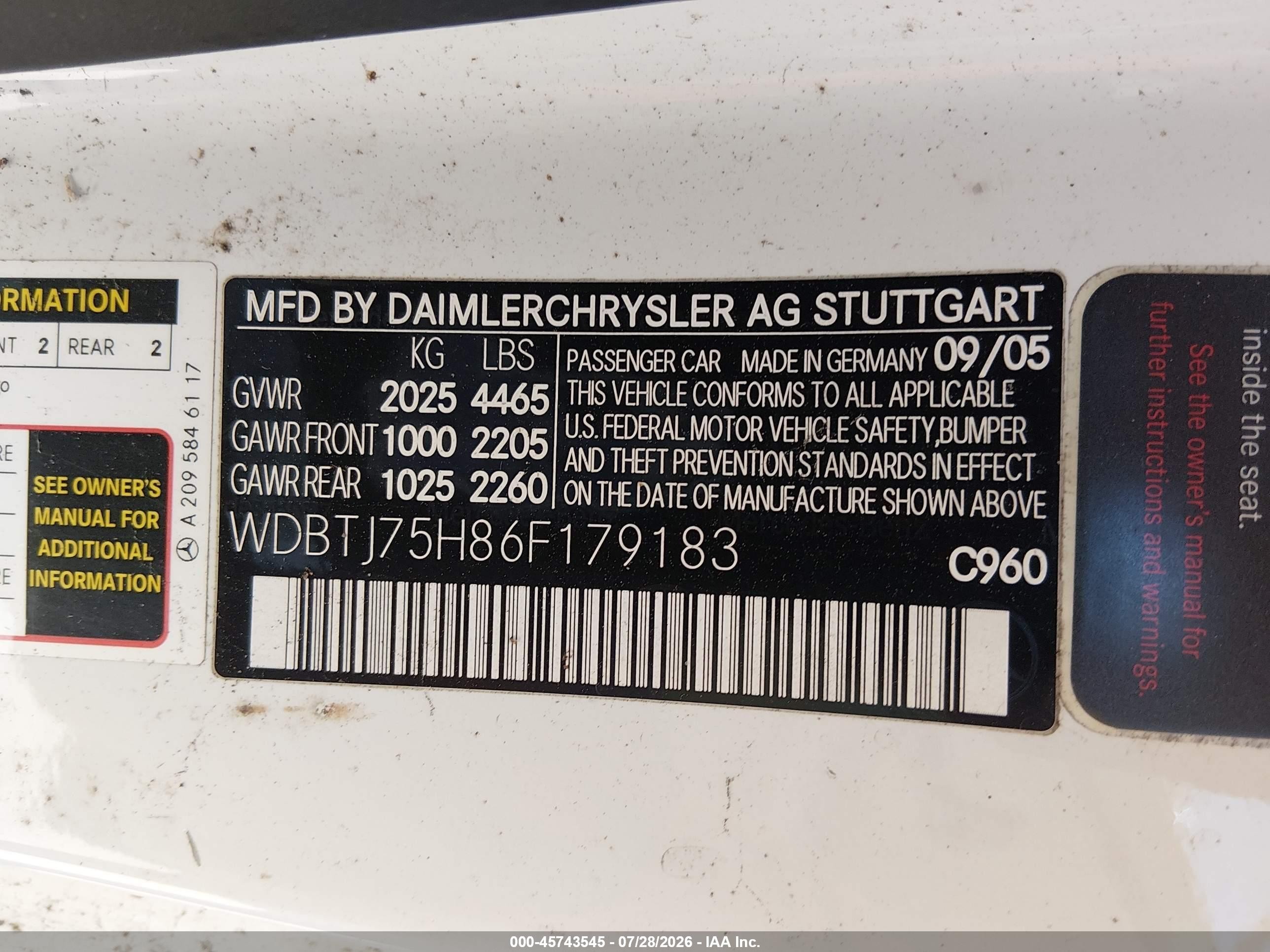 2006 Mercedes-benz Clk 500   White vin: WDBTJ75H86F179183