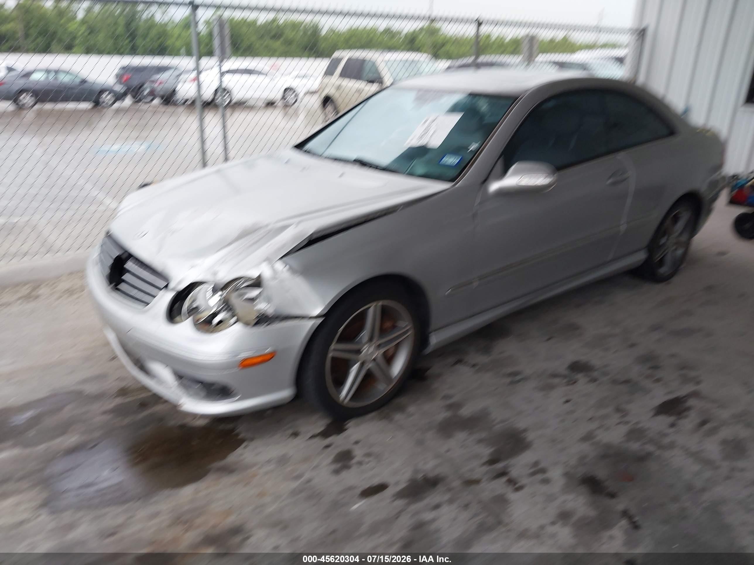 2004 Mercedes-benz Clk 500   Silver vin: WDBTJ75J14F075294