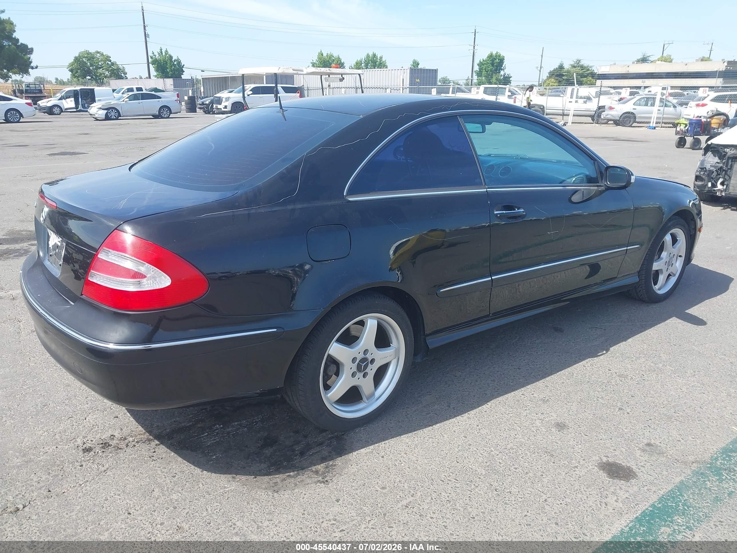 2003 Mercedes-benz Clk 500   Black vin: WDBTJ75J43F018571