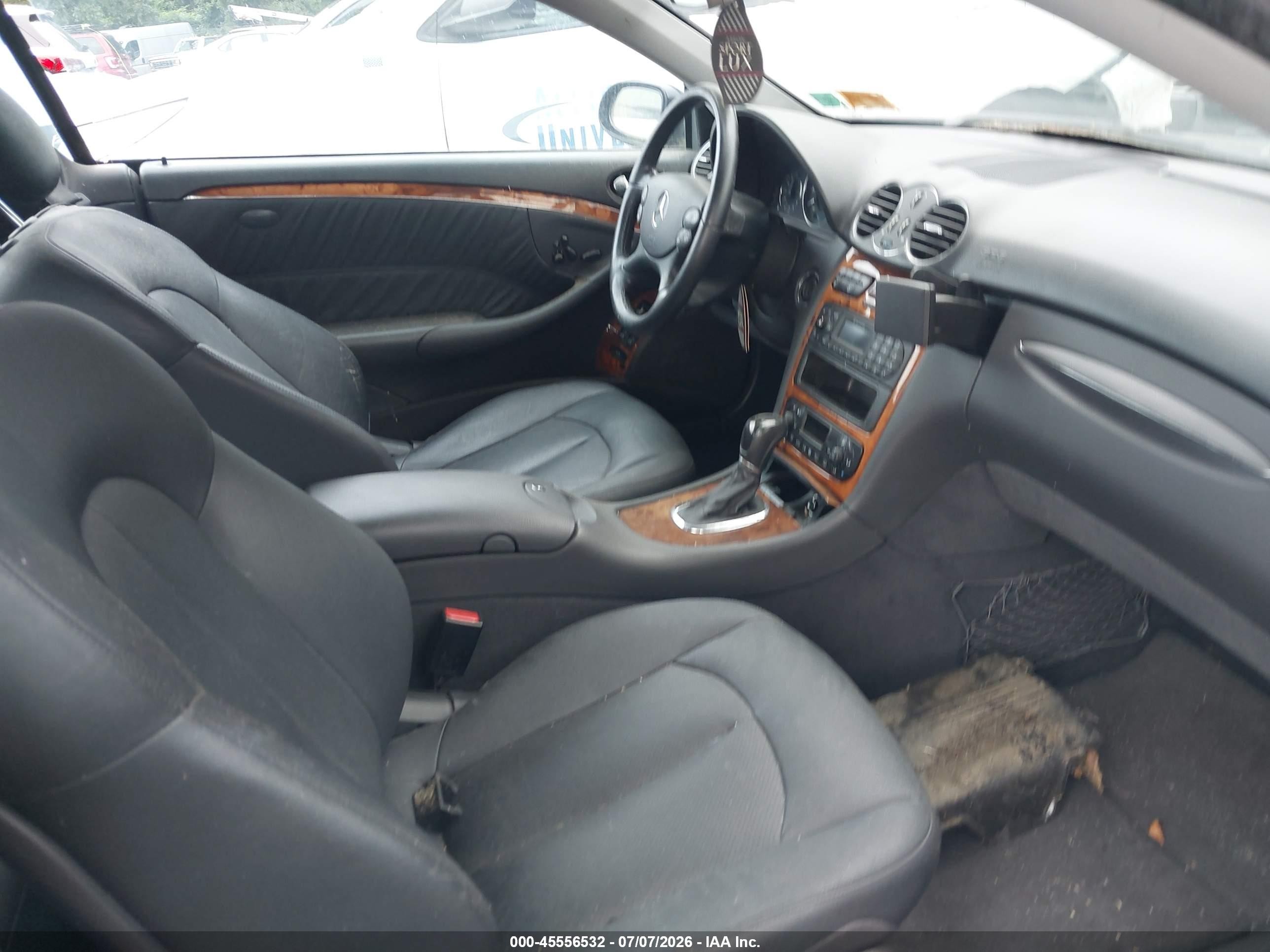 2004 Mercedes-benz Clk 500 Black vin: WDBTJ75J44F077783