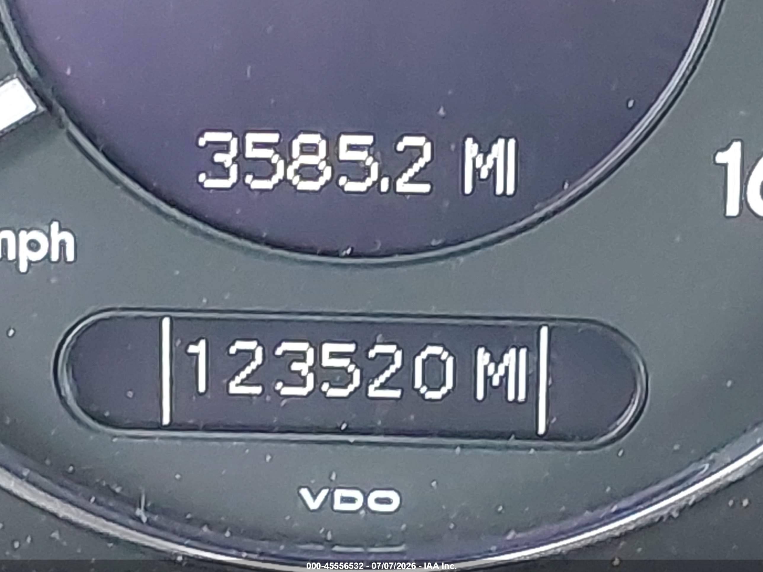 2004 Mercedes-benz Clk 500 Black vin: WDBTJ75J44F077783