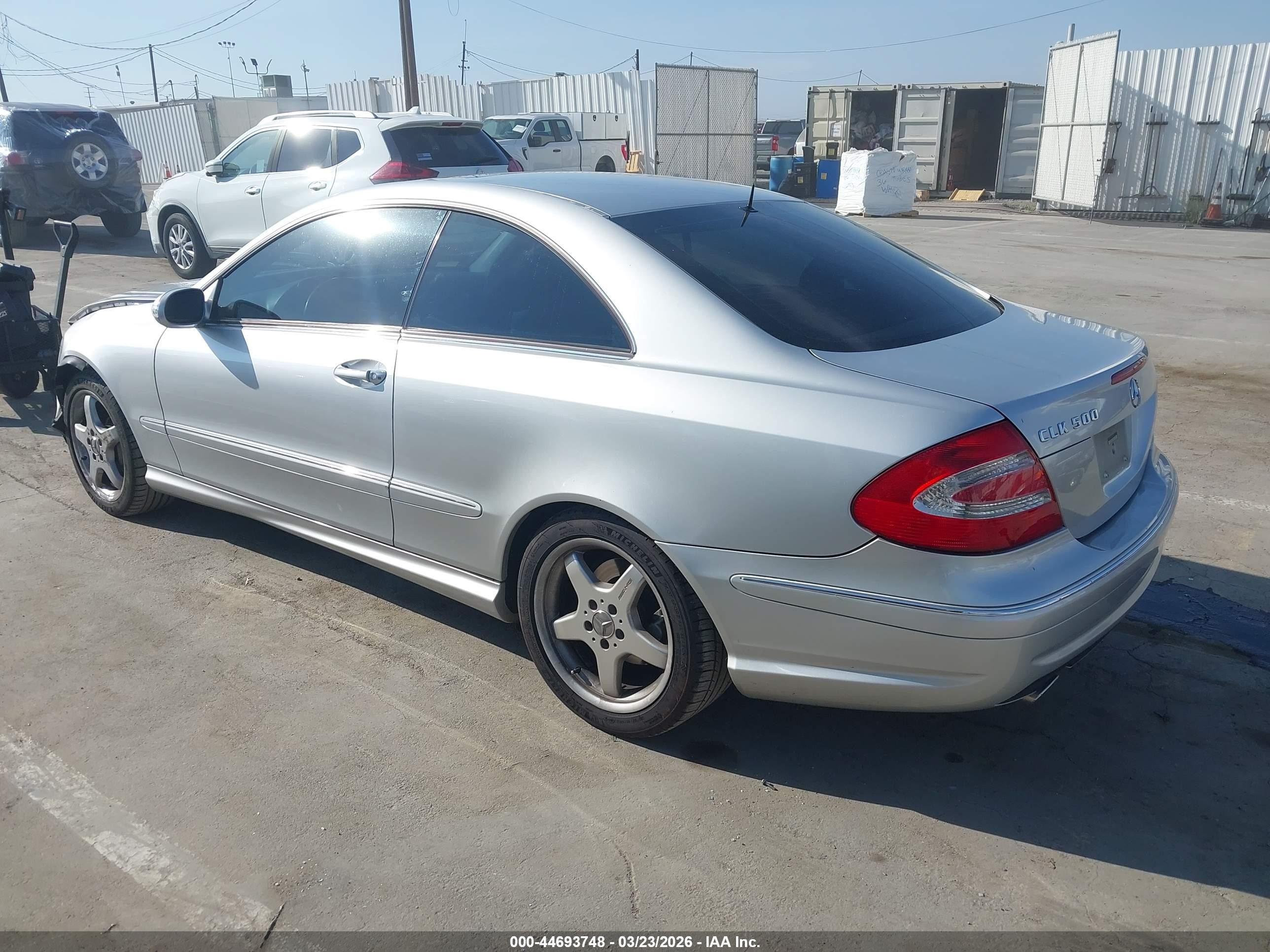 2003 Mercedes-benz Clk 500   Silver vin: WDBTJ75J63F017776