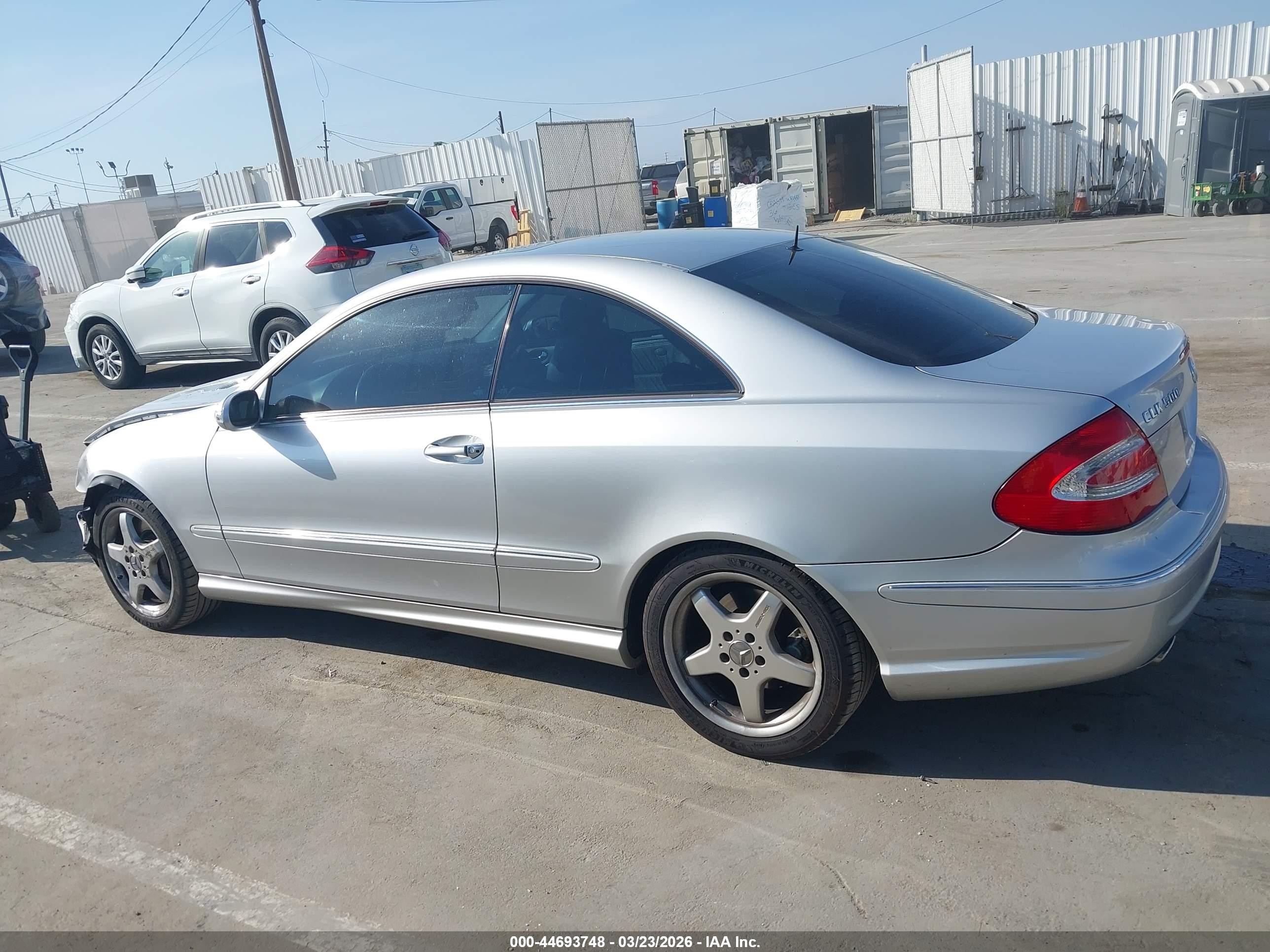 2003 Mercedes-benz Clk 500   Silver vin: WDBTJ75J63F017776
