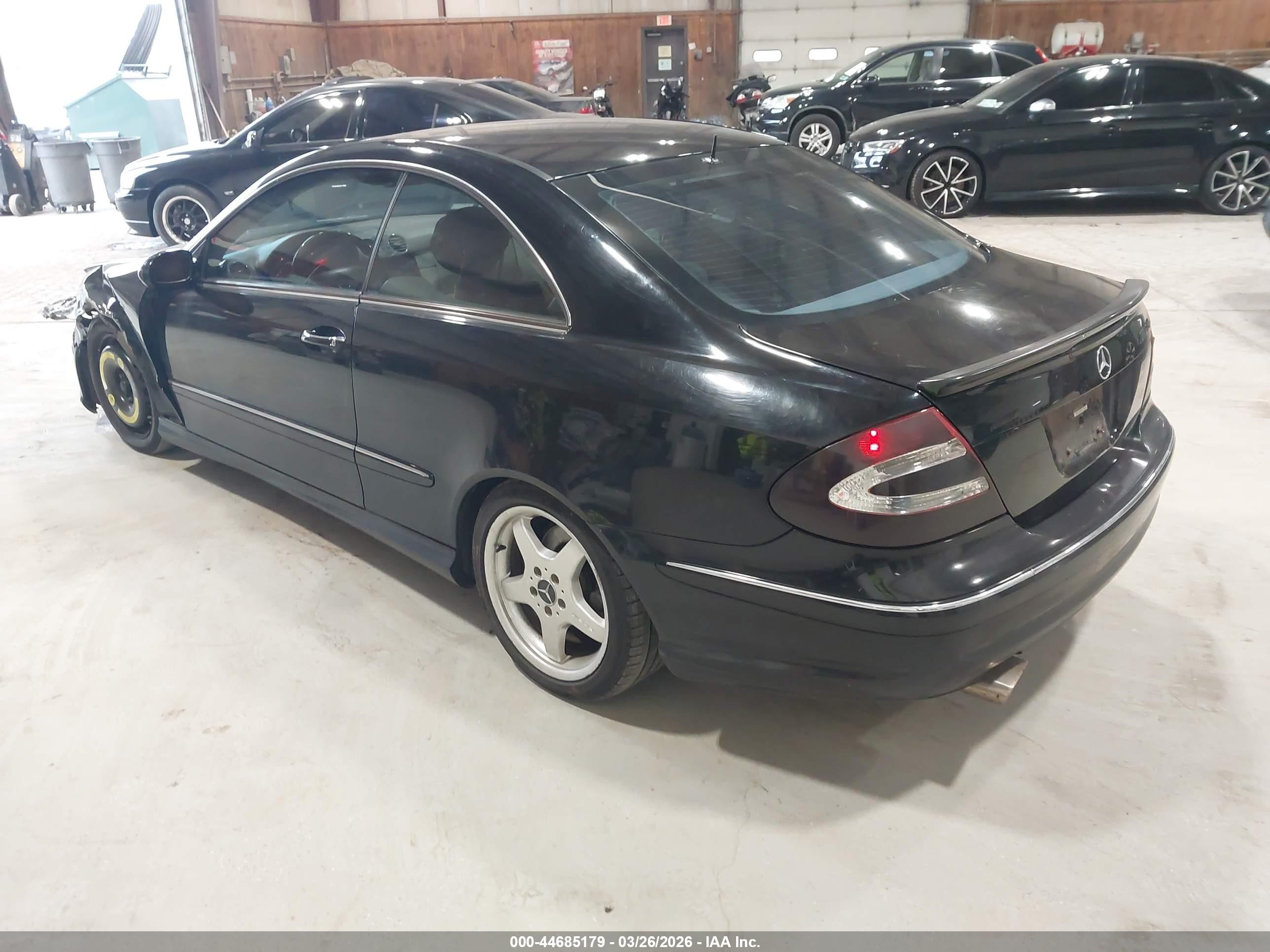 2003 Mercedes-benz Clk 500   Black vin: WDBTJ75J63F033363