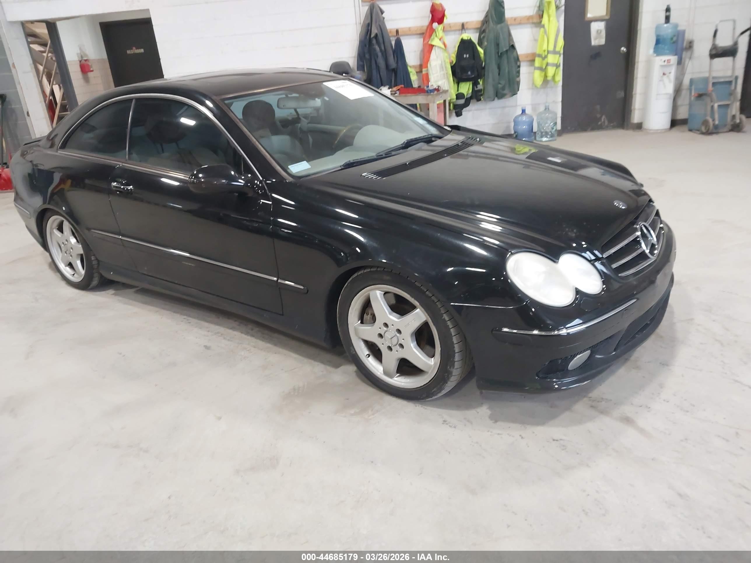 2003 Mercedes-benz Clk 500   Black vin: WDBTJ75J63F033363