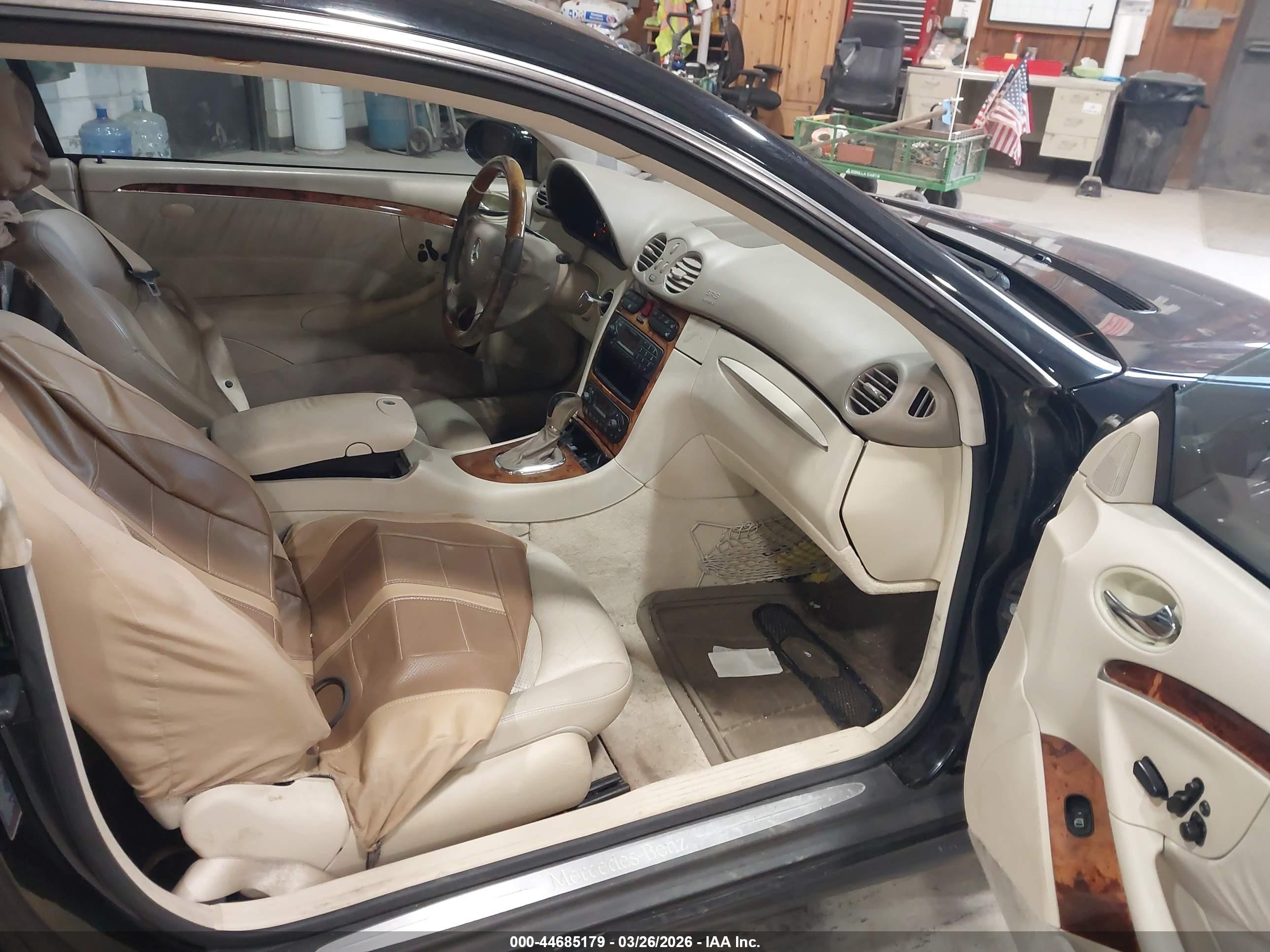 2003 Mercedes-benz Clk 500   Black vin: WDBTJ75J63F033363