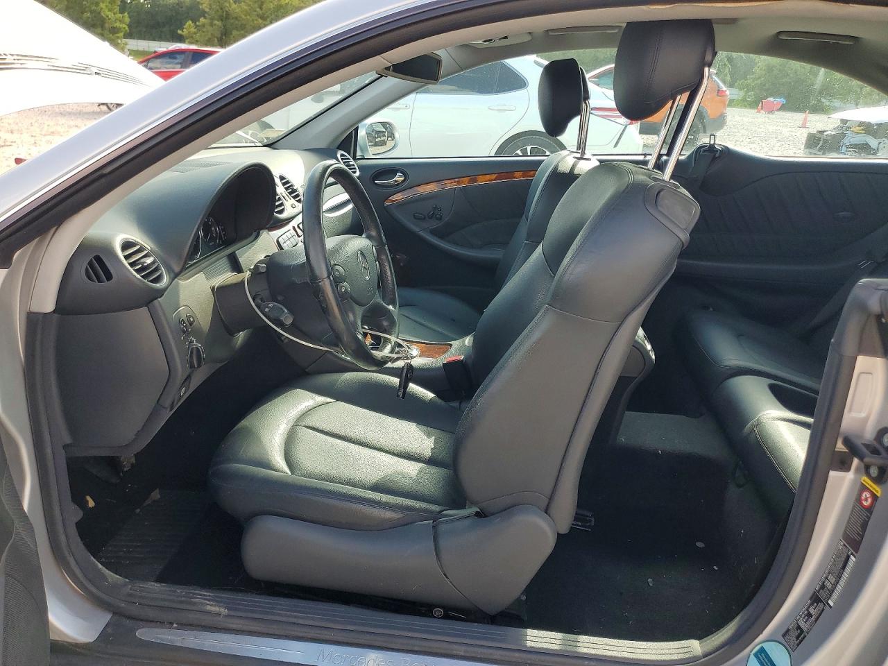 2003 Mercedes-benz Clk 500 Silver vin: WDBTJ75J63F051636