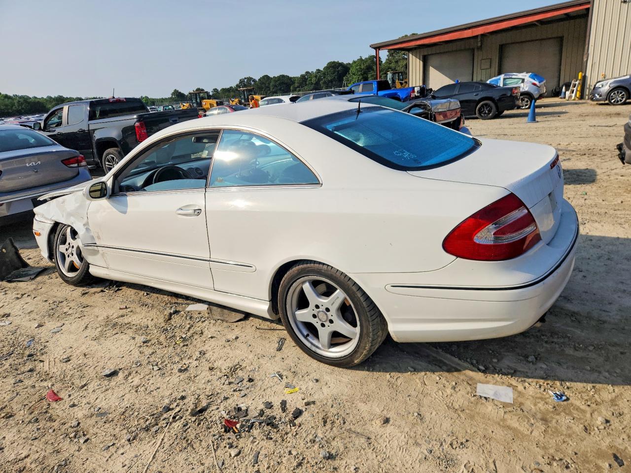 2004 Mercedes-benz Clk 500 White vin: WDBTJ75J64F079552