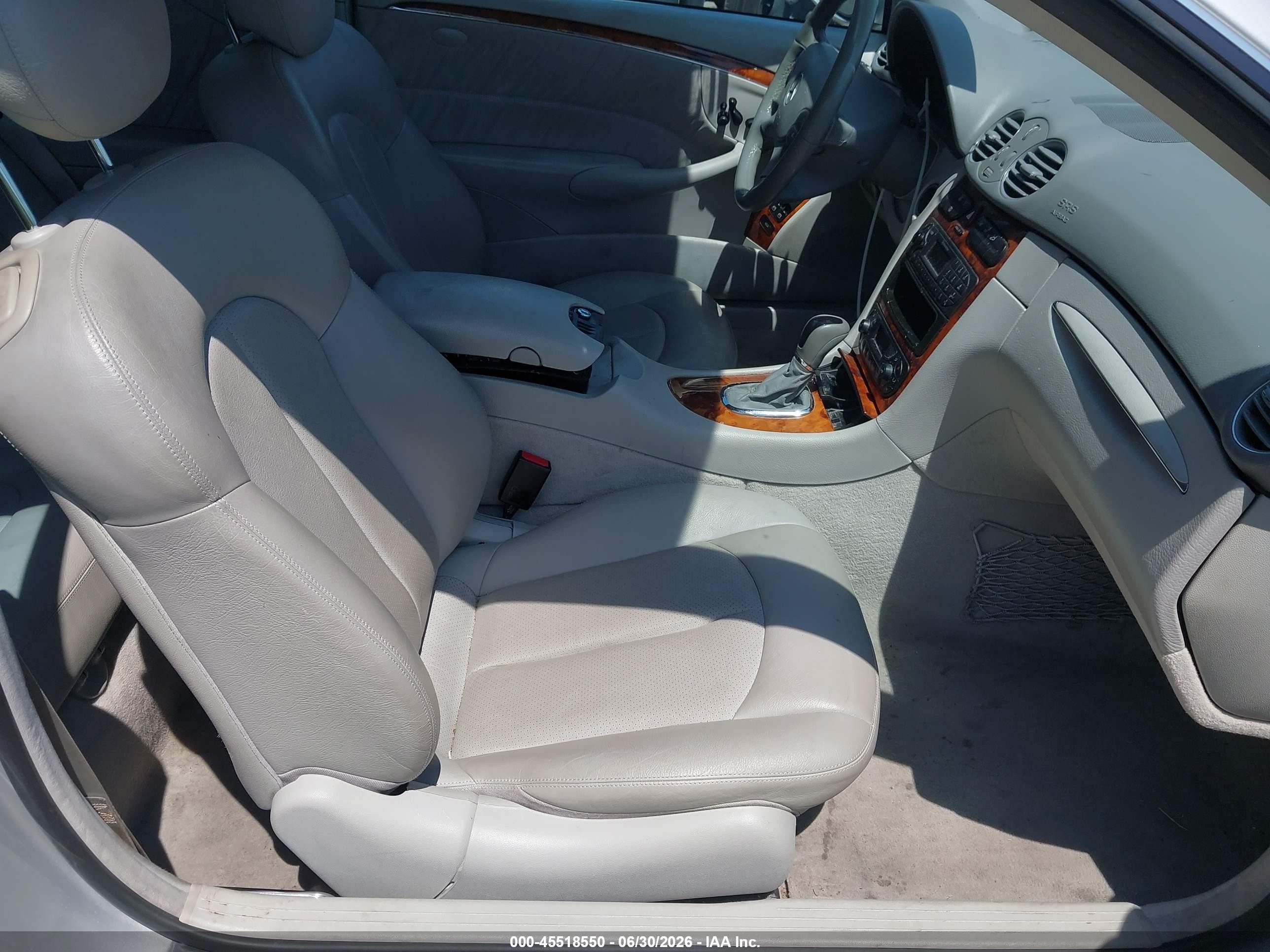 2003 Mercedes-benz Clk 500   Silver vin: WDBTJ75J83F053310
