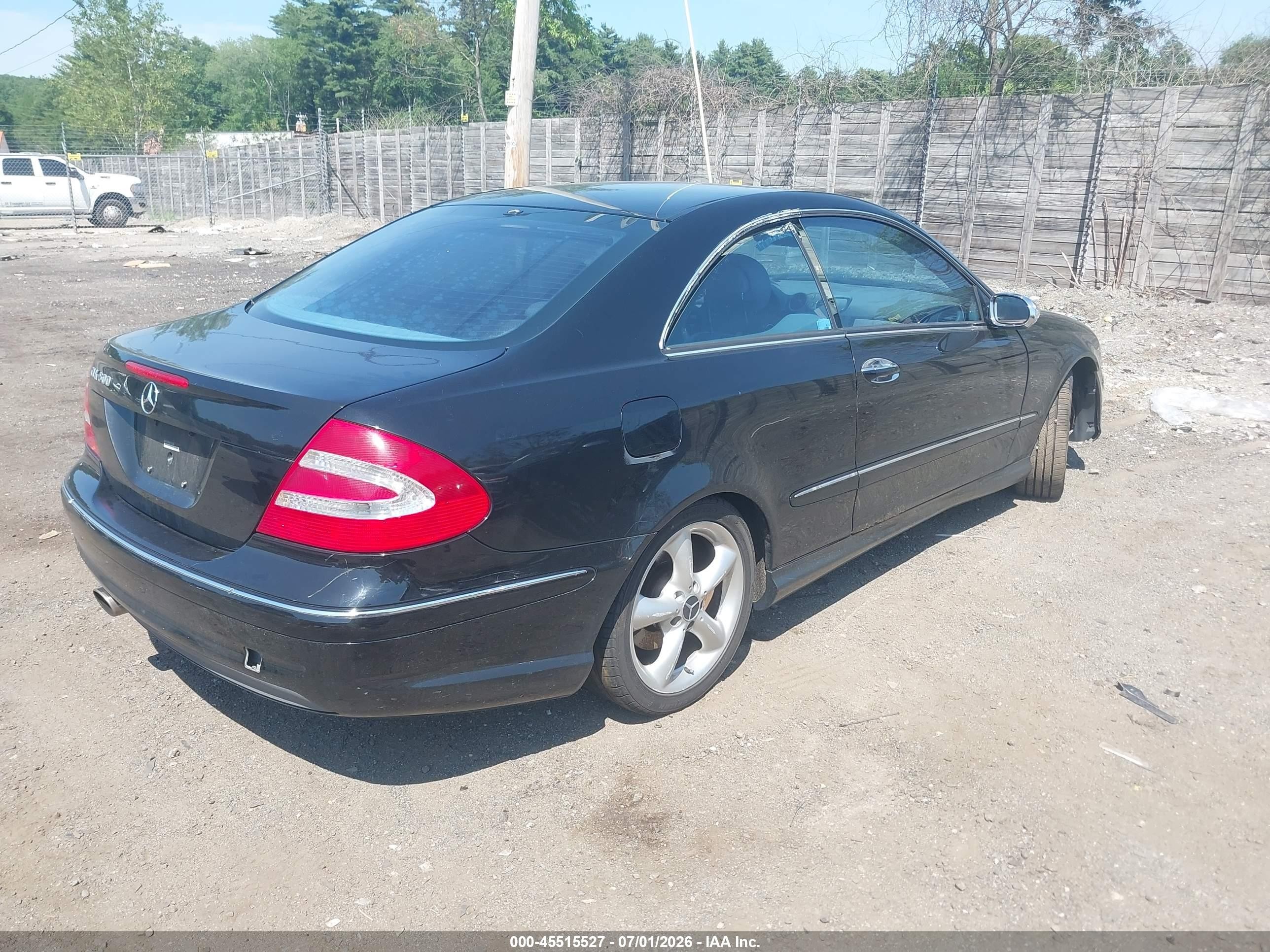 2004 Mercedes-benz Clk 500   Black vin: WDBTJ75J84F103236