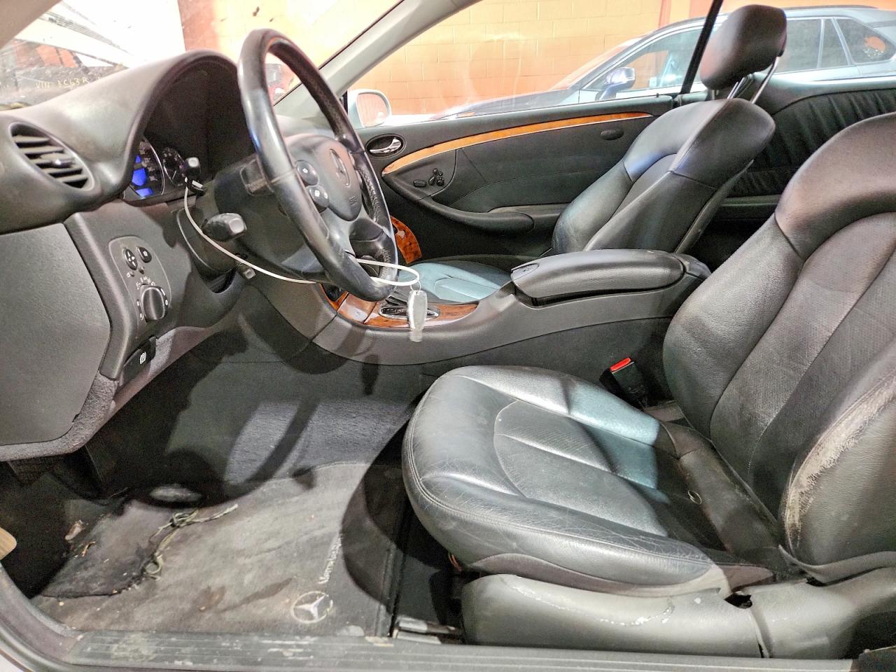2003 Mercedes-benz Clk 500 Silver vin: WDBTJ75J93F010238