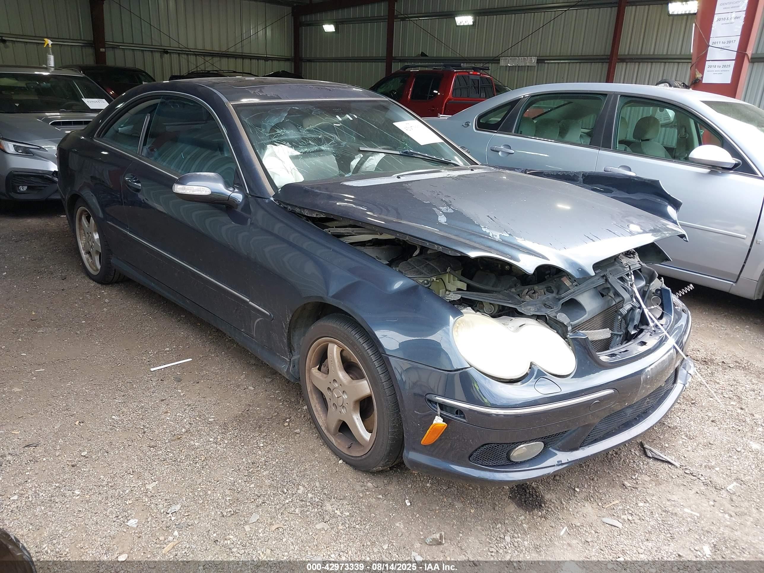 2003 Mercedes-benz Clk 500   Blue vin: WDBTJ75J93F052568