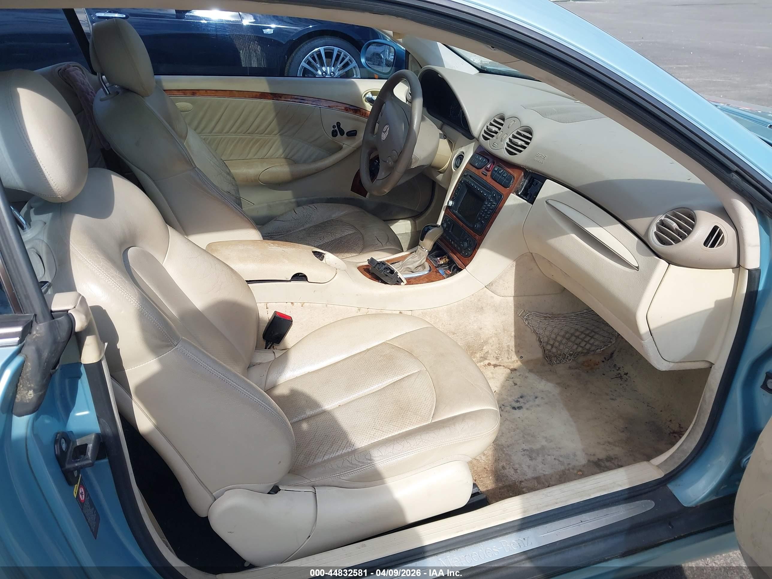 2004 Mercedes-benz Clk 500   Blue vin: WDBTJ75J94F086639