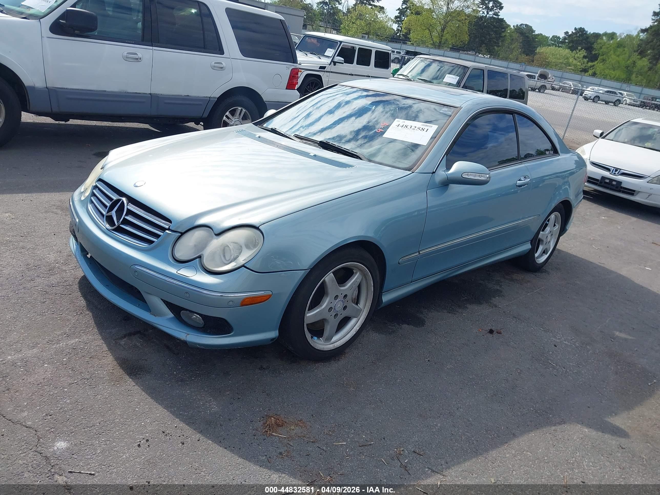 2004 Mercedes-benz Clk 500   Blue vin: WDBTJ75J94F086639