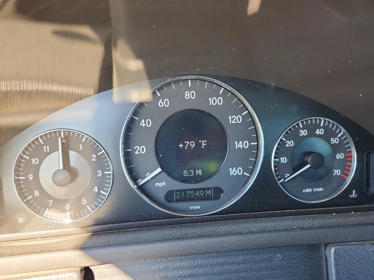 2005 Mercedes-benz Clk 500 Silver vin: WDBTJ75JX5F133694