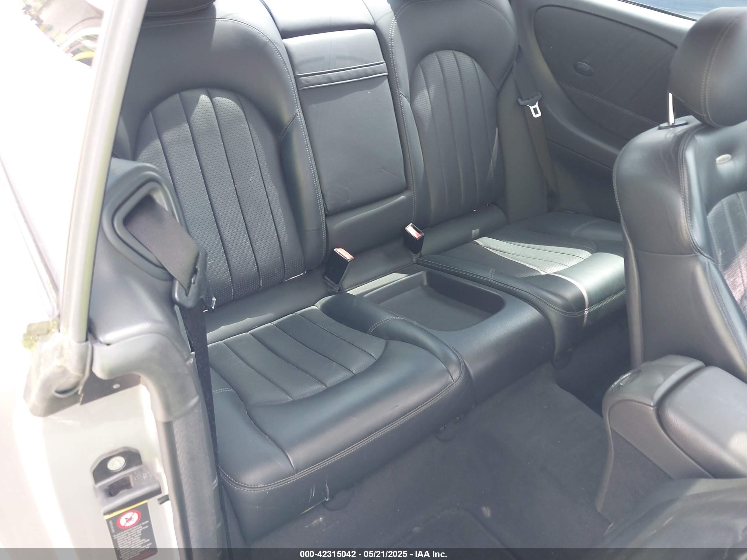2003 Mercedes-benz Clk 55 Amg   Silver vin: WDBTJ76H13F035842
