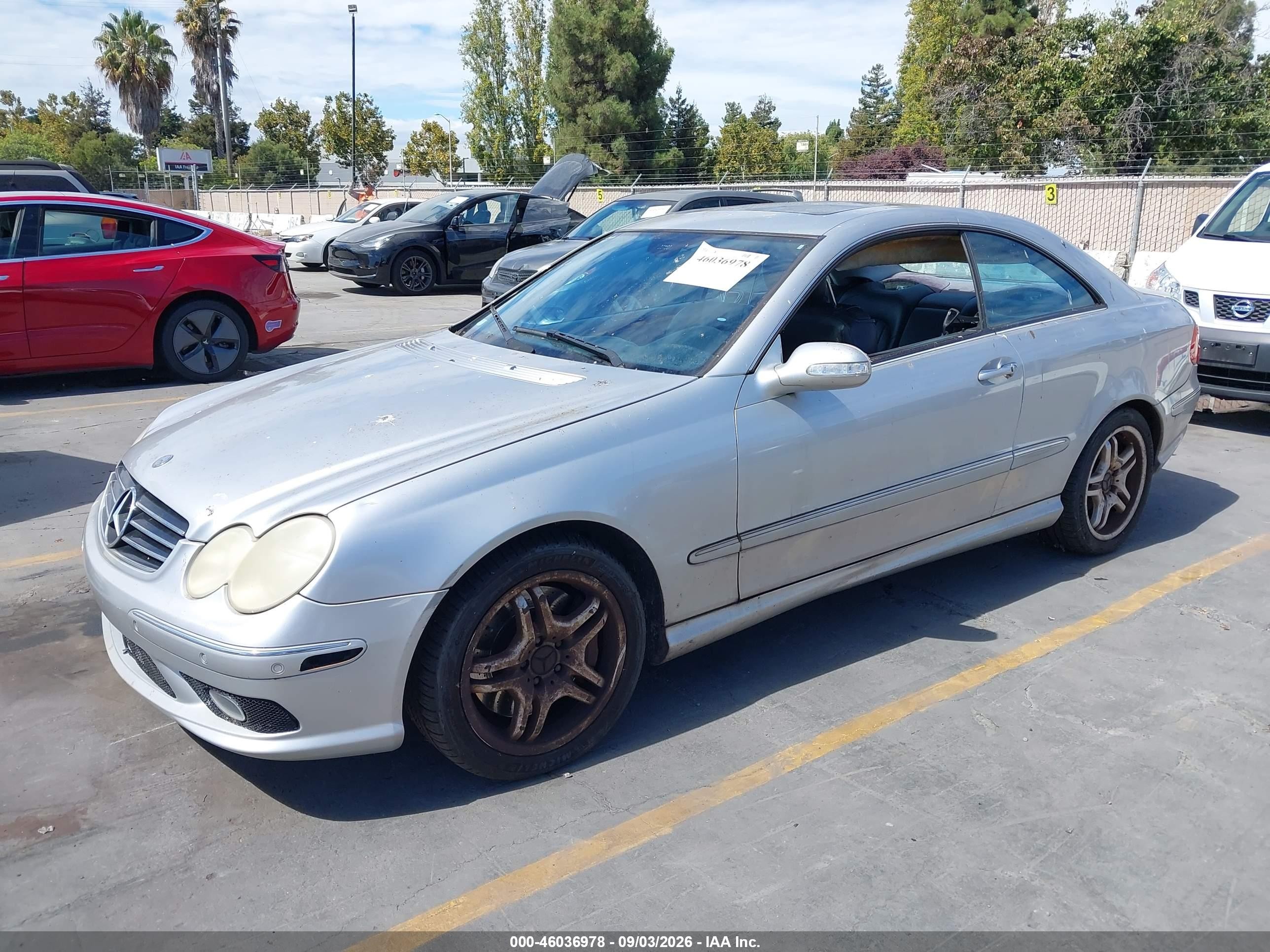 2004 Mercedes-benz Clk 55 Amg   Silver vin: WDBTJ76H64F103120