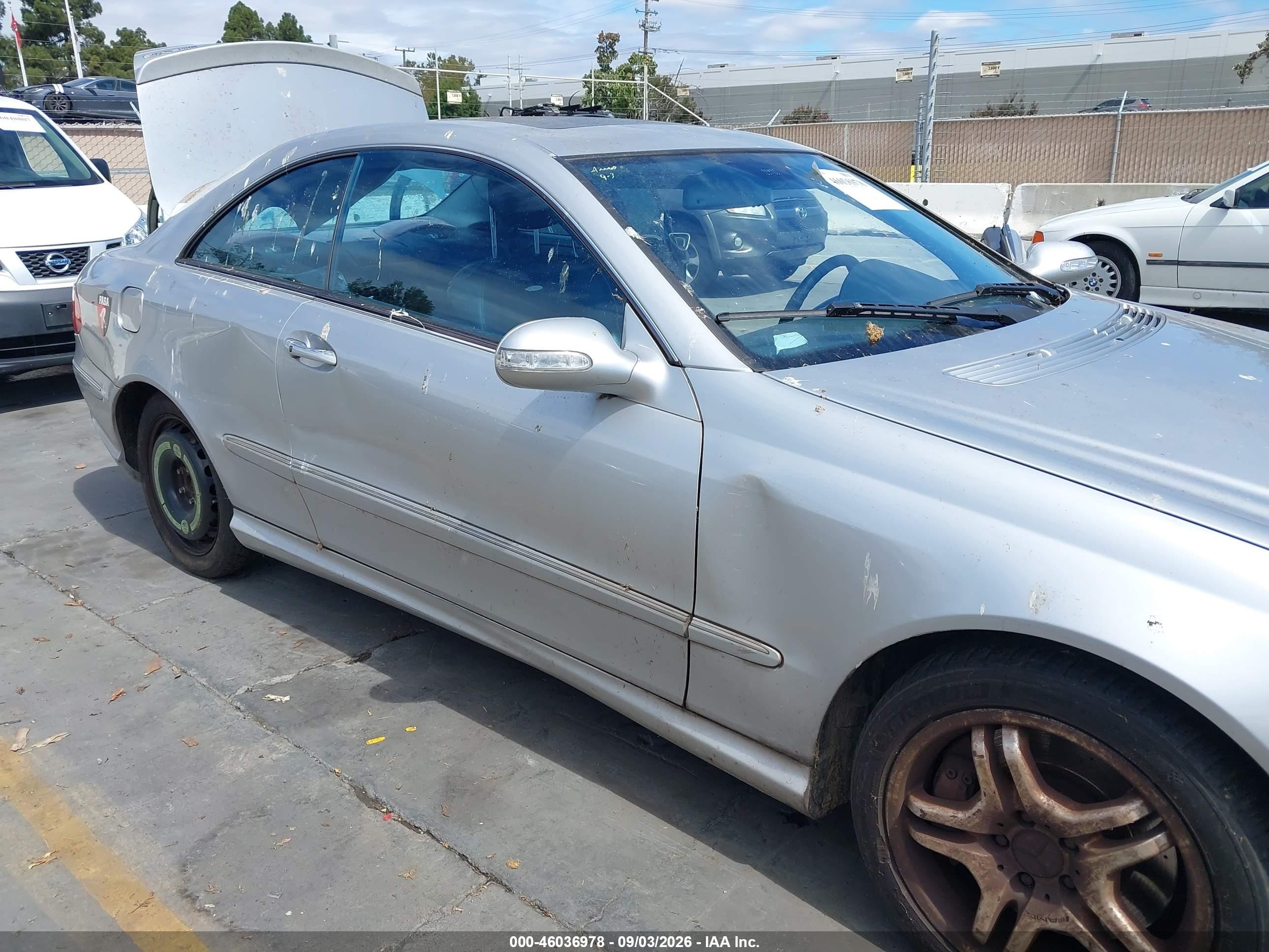 2004 Mercedes-benz Clk 55 Amg   Silver vin: WDBTJ76H64F103120
