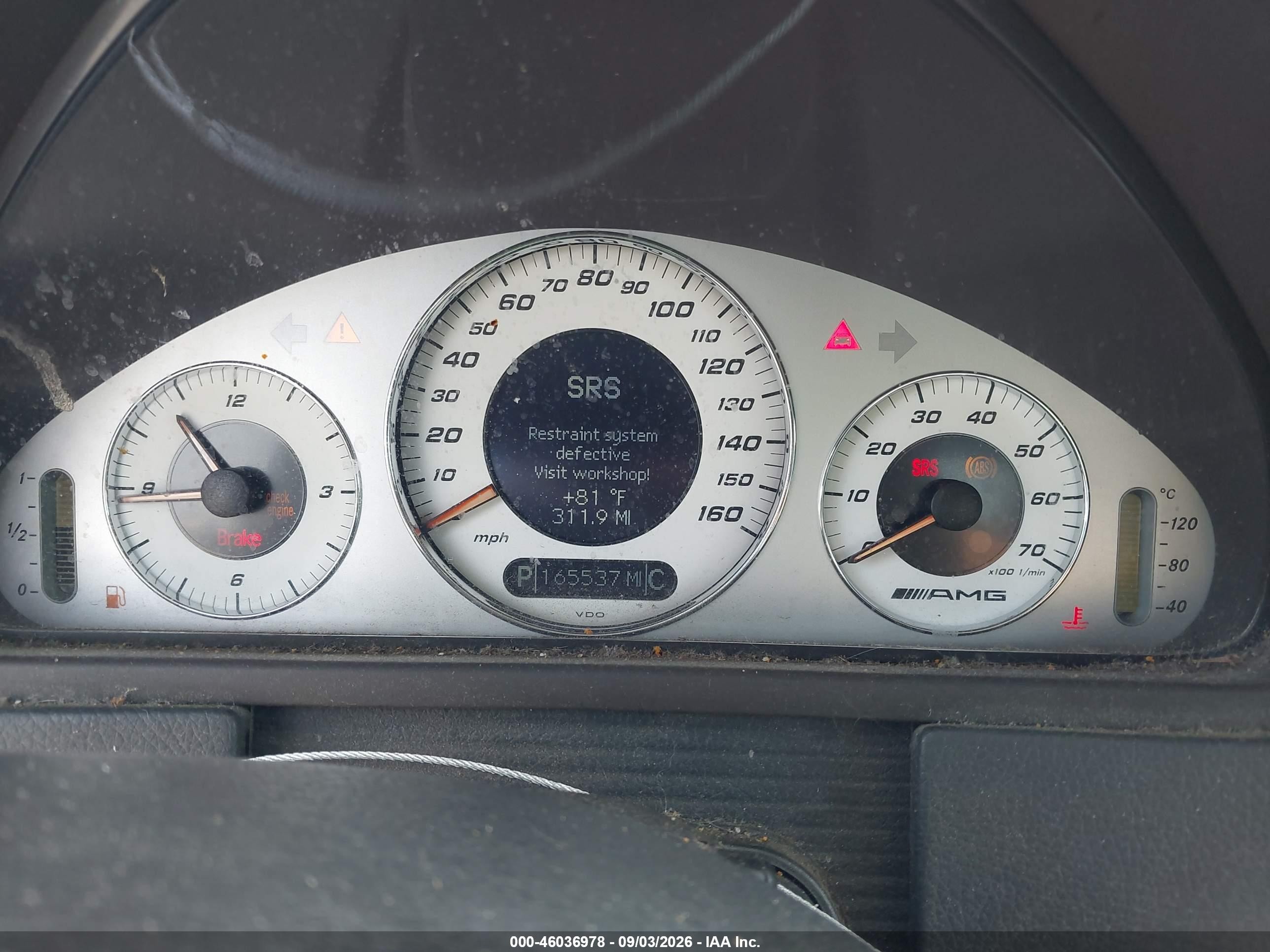 2004 Mercedes-benz Clk 55 Amg   Silver vin: WDBTJ76H64F103120