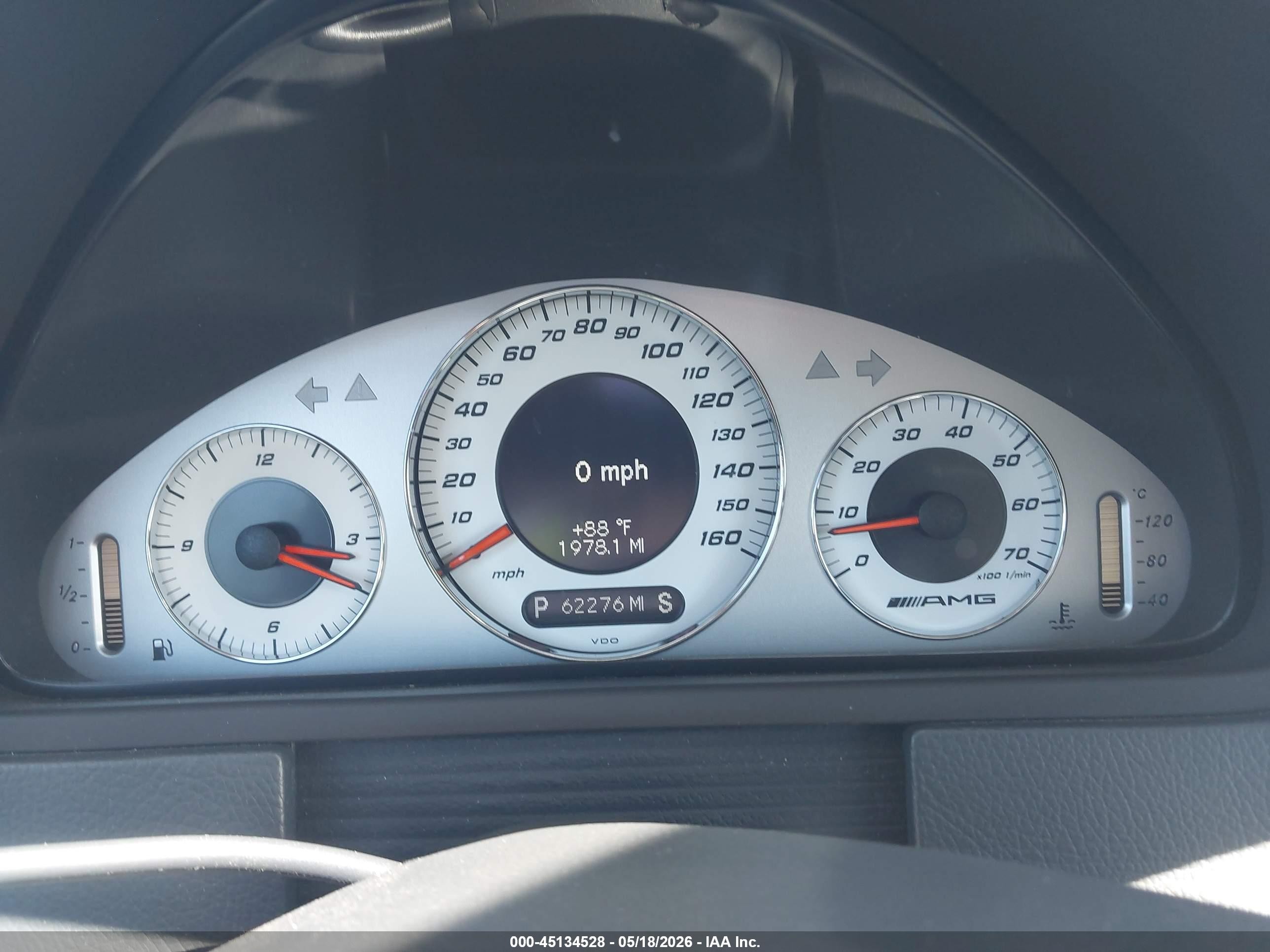 2003 Mercedes-benz Clk 55 Amg   Silver vin: WDBTJ76H93F049360