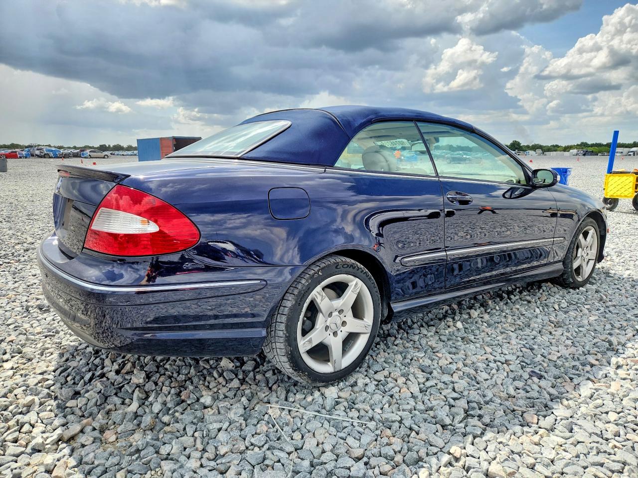 2009 Mercedes-benz Clk 350 Blue vin: WDBTK56F09T104997