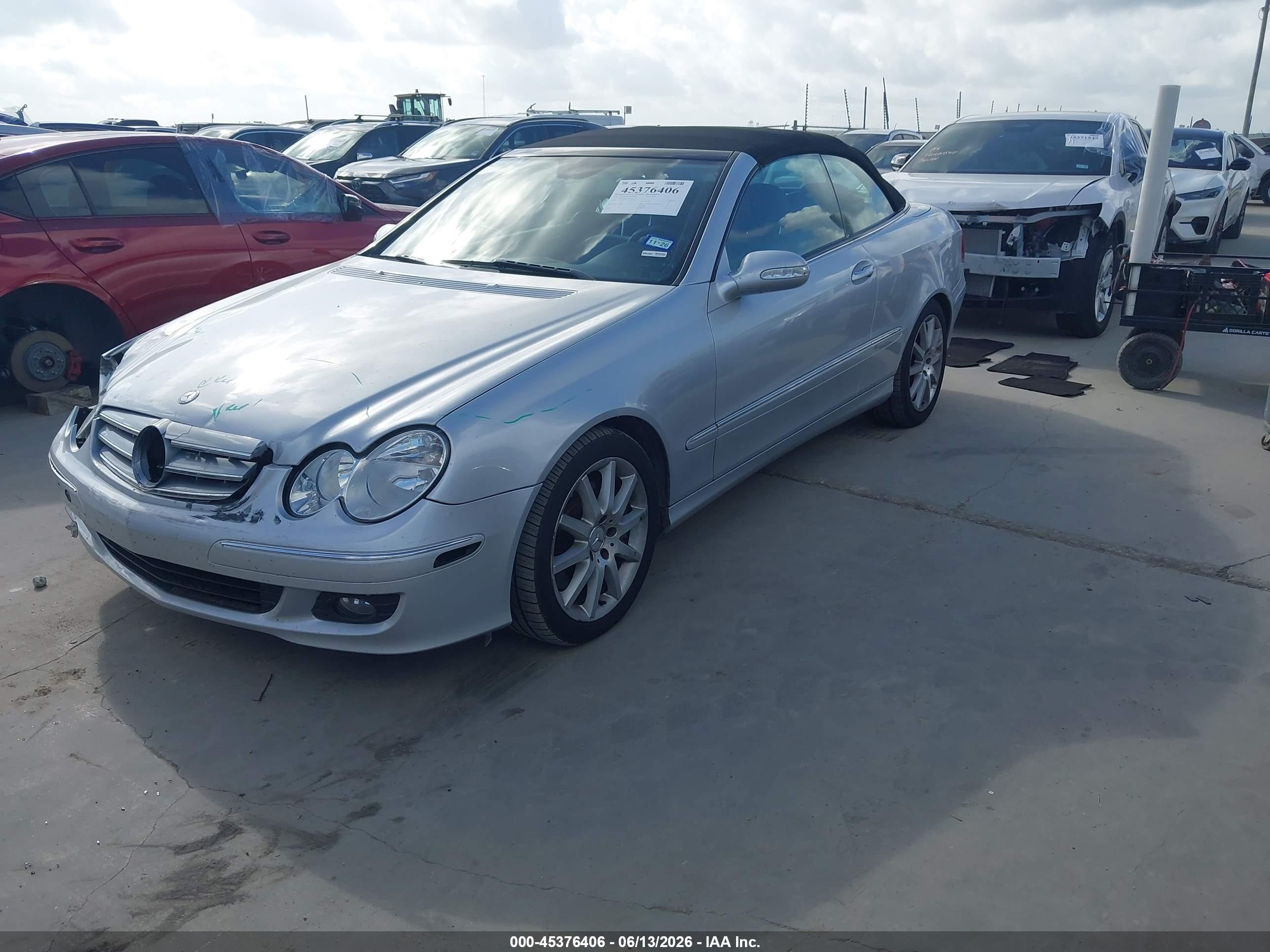 2007 Mercedes-benz Clk 350   Silver vin: WDBTK56F17F212623