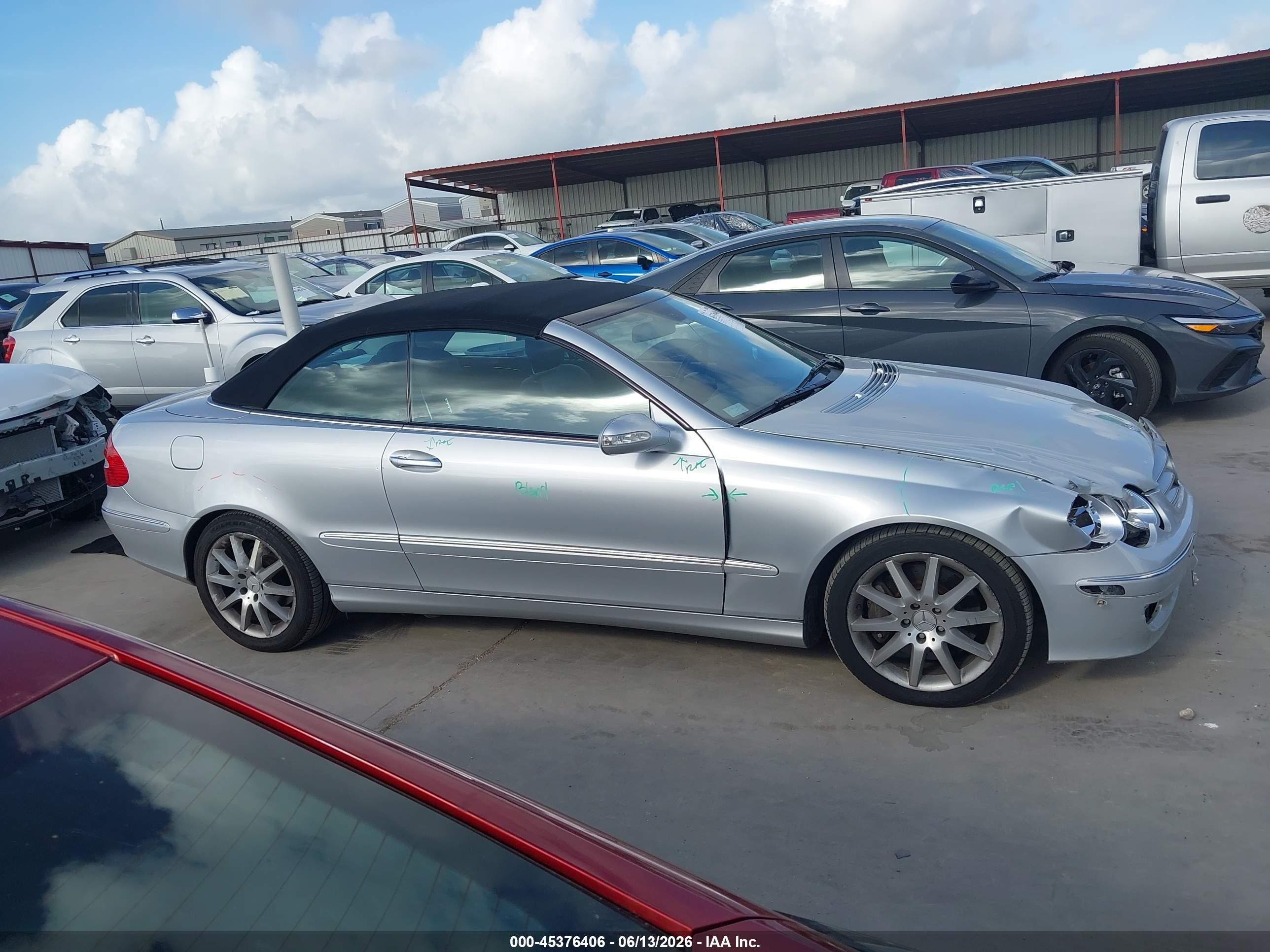 2007 Mercedes-benz Clk 350   Silver vin: WDBTK56F17F212623