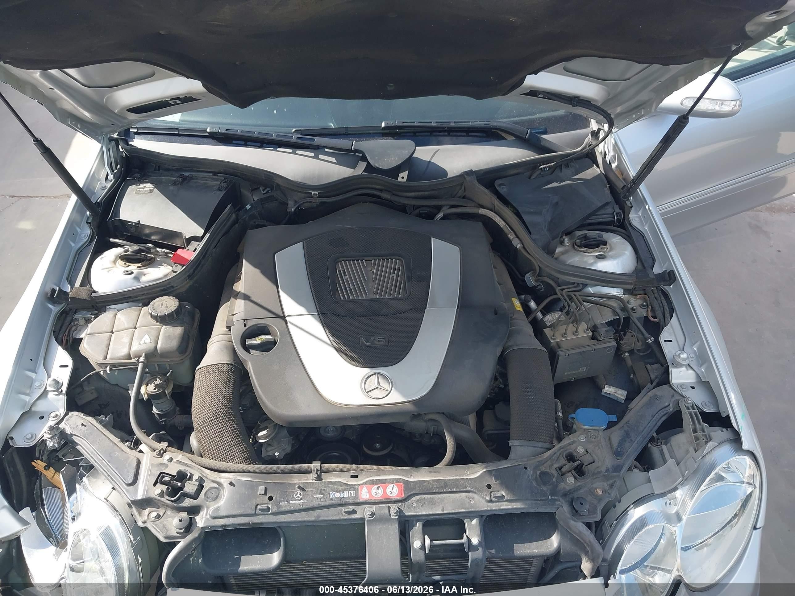 2007 Mercedes-benz Clk 350   Silver vin: WDBTK56F17F212623