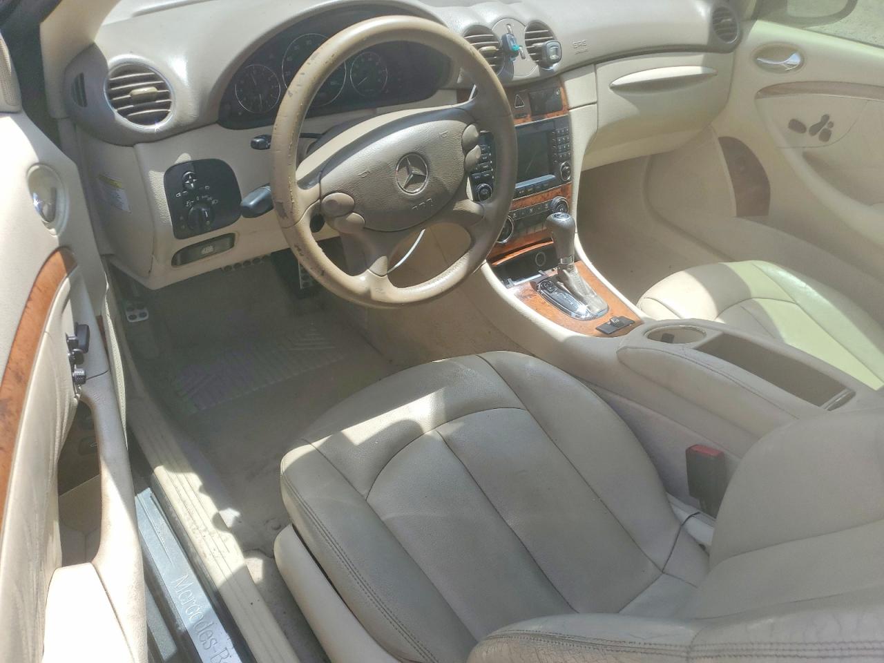 2008 Mercedes-benz Clk 350 Black vin: WDBTK56F28F251707