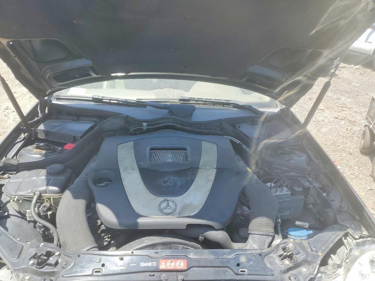 2008 Mercedes-benz Clk 350 Black vin: WDBTK56F28F251707
