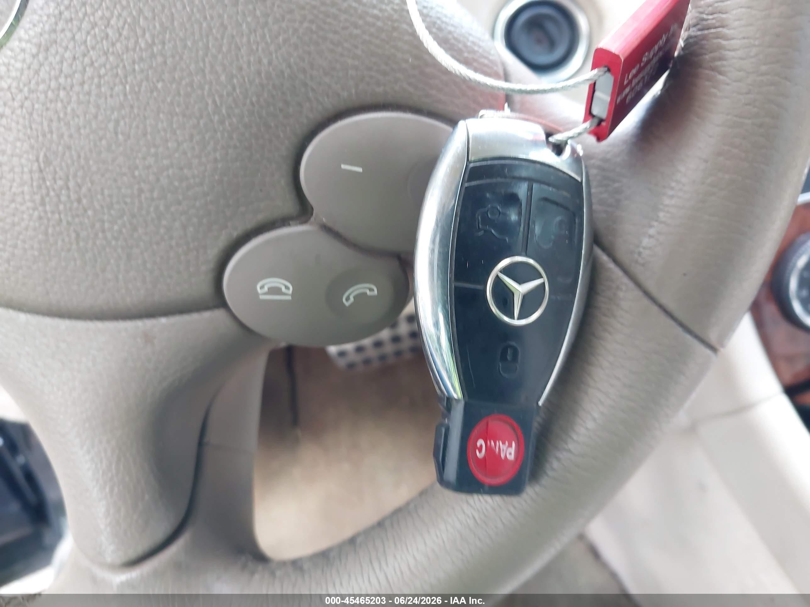 2007 Mercedes-benz Clk 350   Черный vin: WDBTK56F37F218505