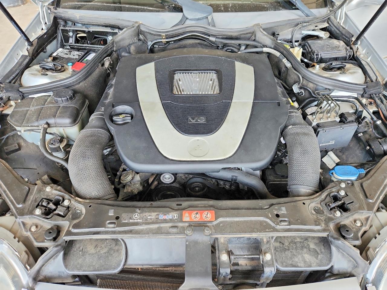 2008 Mercedes-benz Clk 350 Silver vin: WDBTK56F38F247553