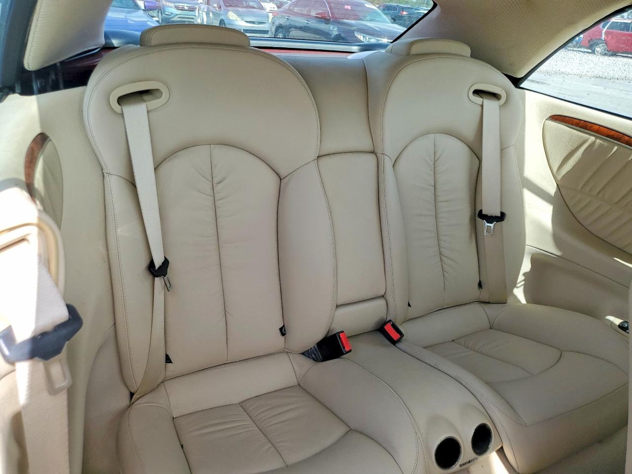 2008 Mercedes-benz Clk 350 Red vin: WDBTK56F38F252123