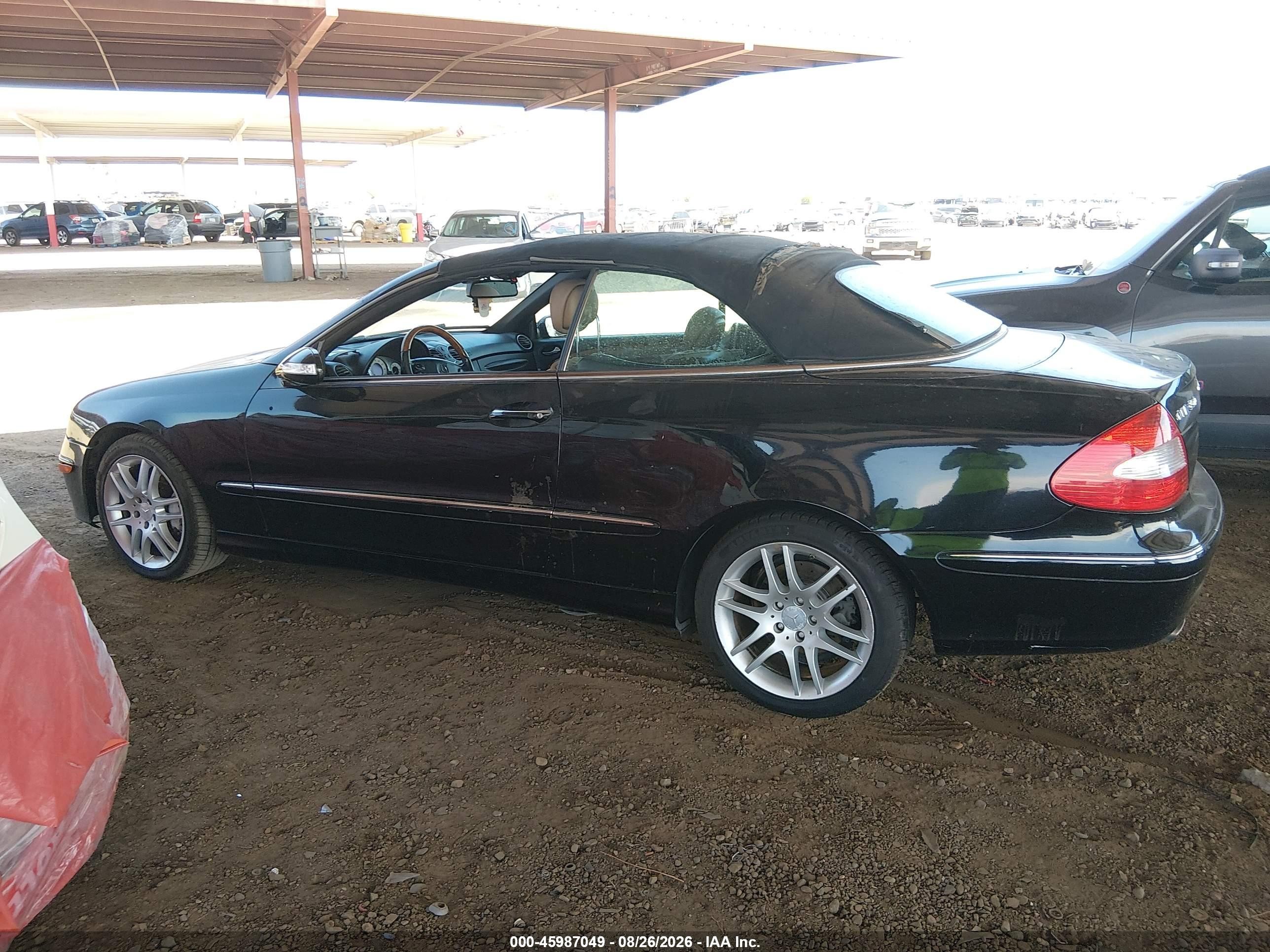 2009 Mercedes-benz Clk 350   Black vin: WDBTK56F39F263088