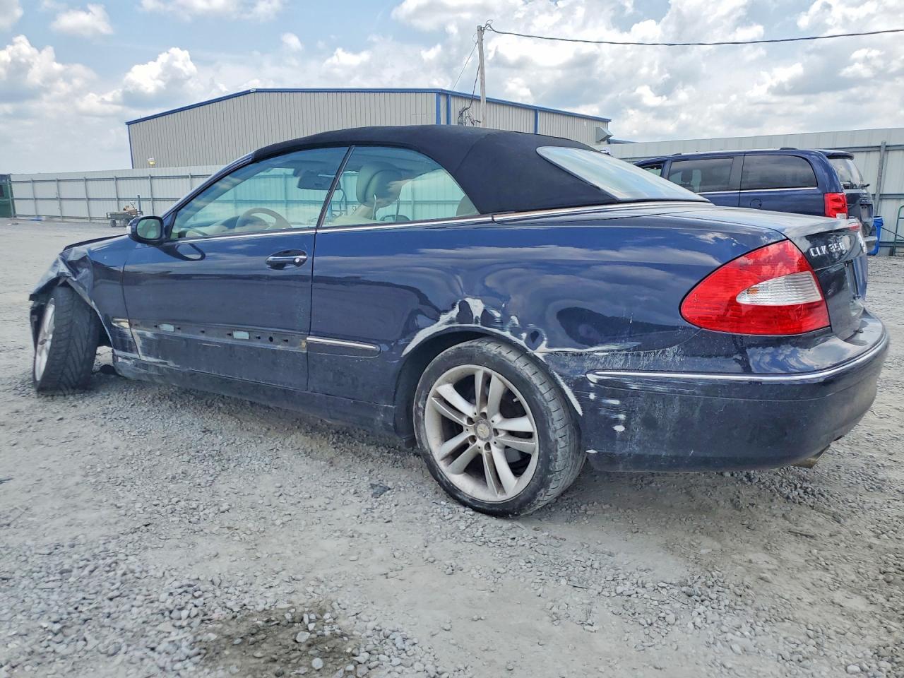 2009 Mercedes-benz Clk 350 Blue vin: WDBTK56F39T108820