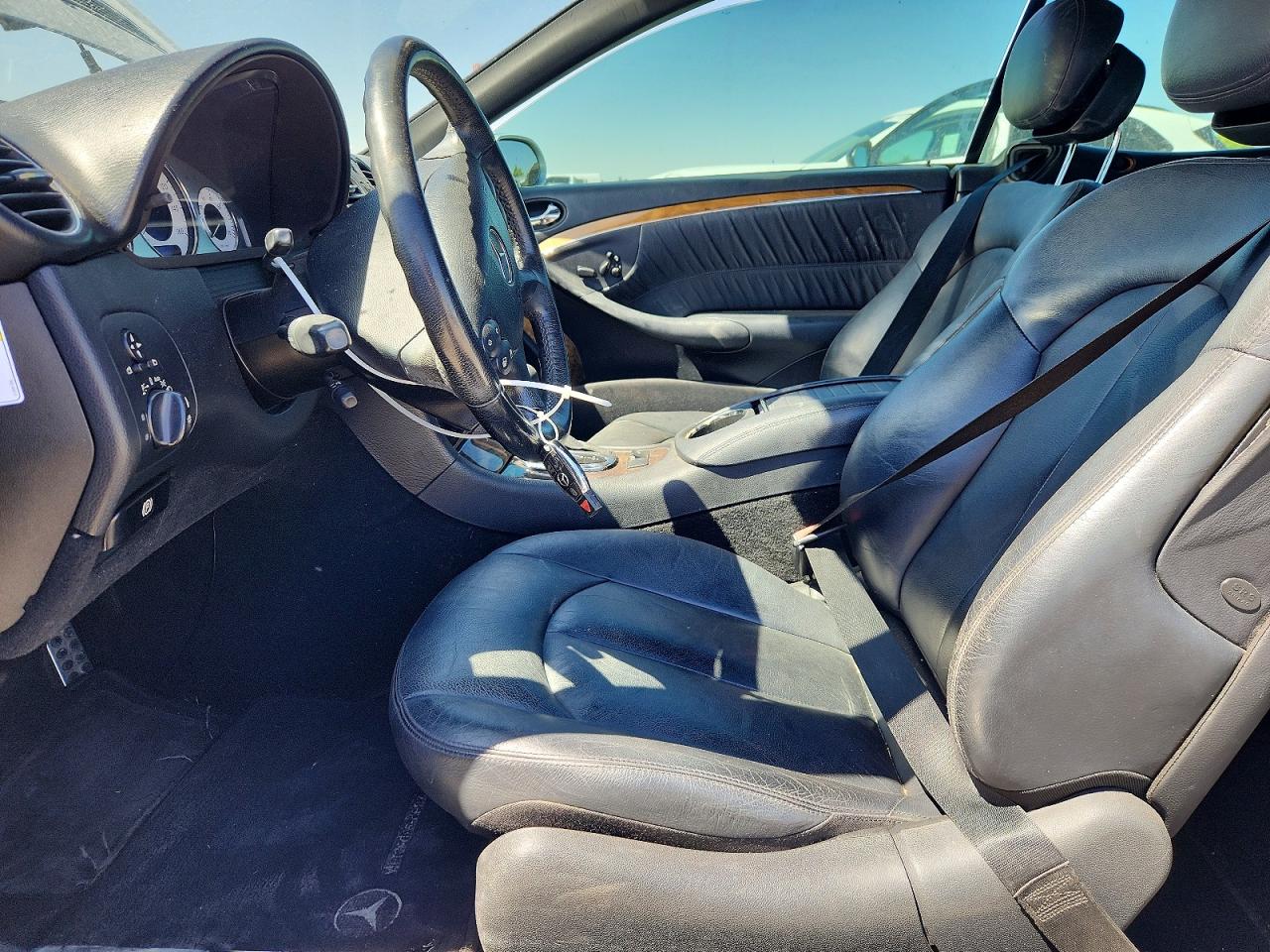 2007 Mercedes-benz Clk 350 Blue vin: WDBTK56F47F212454