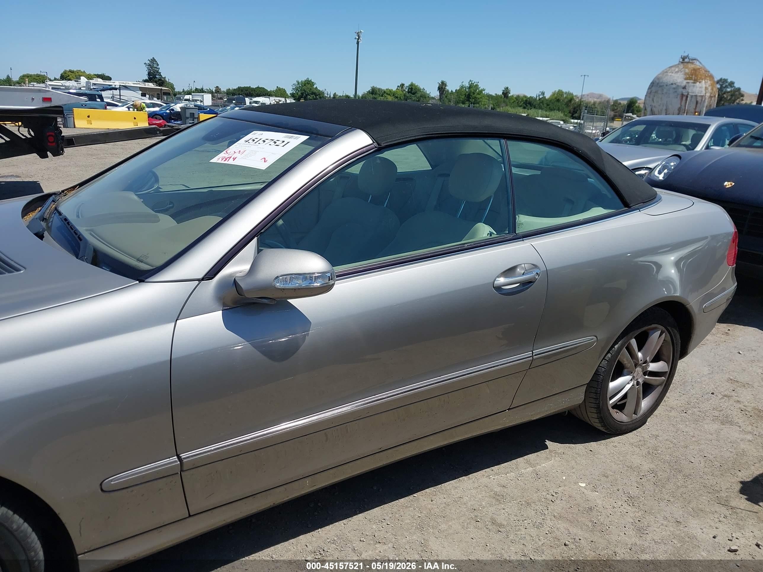 2008 Mercedes-benz Clk 350   Gray vin: WDBTK56F48F254186