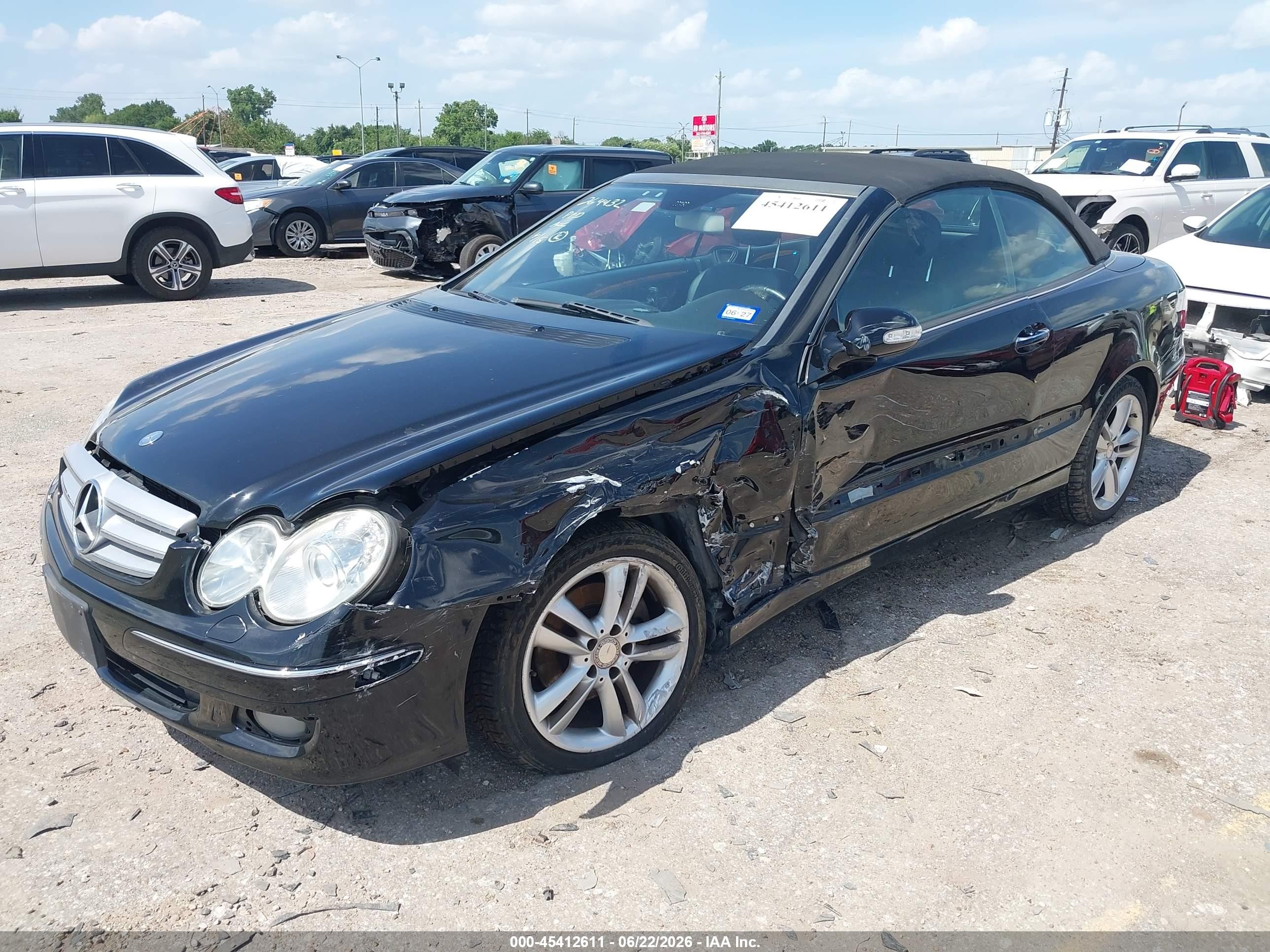 2008 Mercedes-benz Clk 350   Black vin: WDBTK56F48T093050