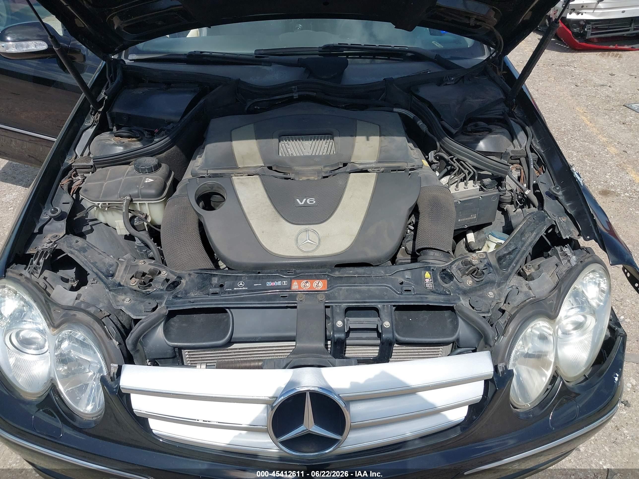 2008 Mercedes-benz Clk 350   Black vin: WDBTK56F48T093050