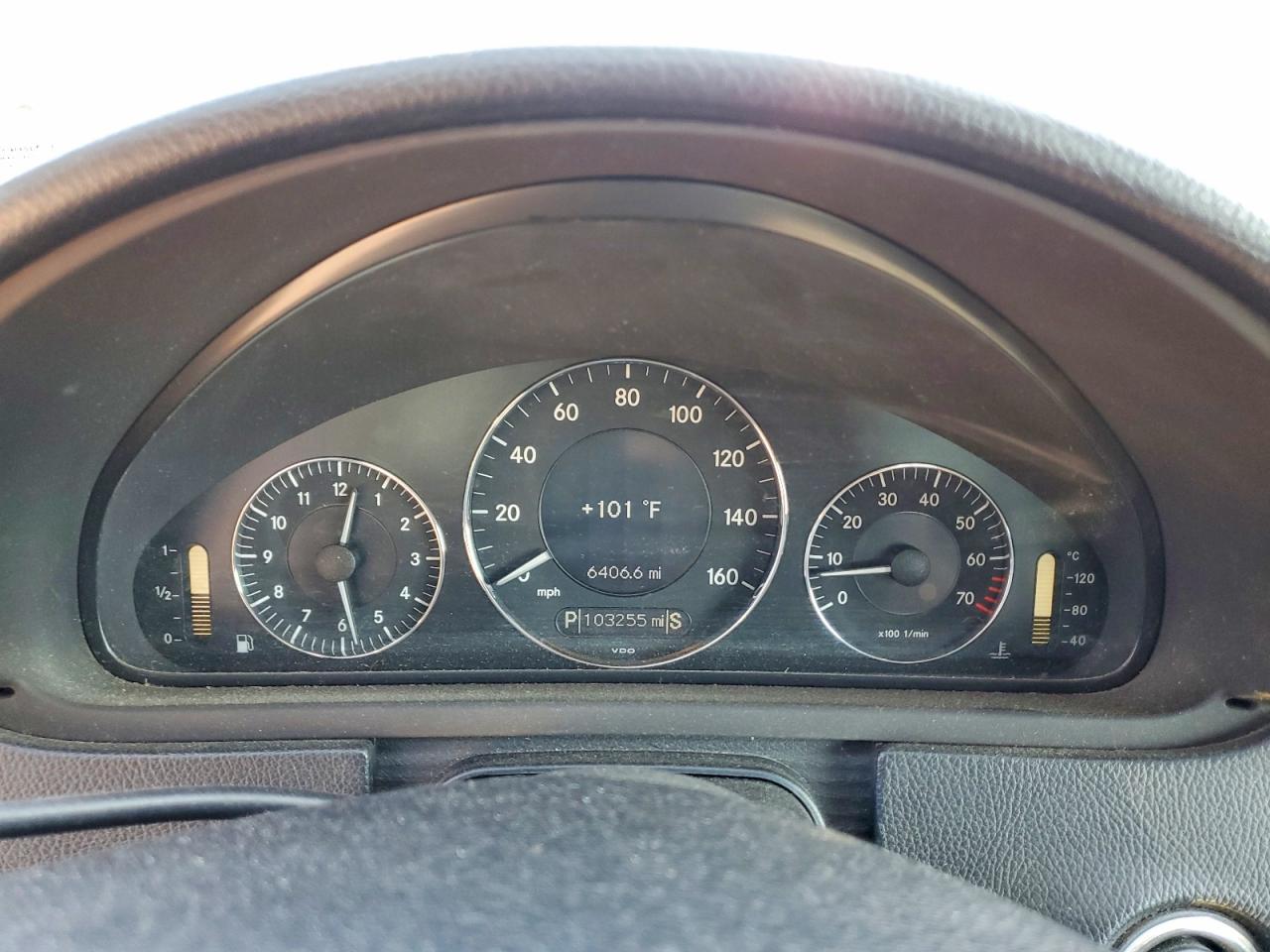 2007 Mercedes-benz Clk 350 Silver vin: WDBTK56F57F219056