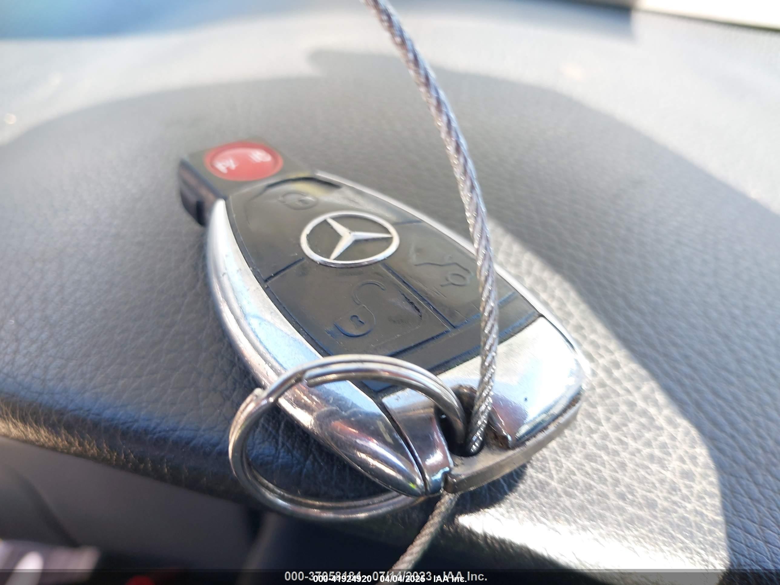 2007 Mercedes-benz Clk 350   Silver vin: WDBTK56F57T080788