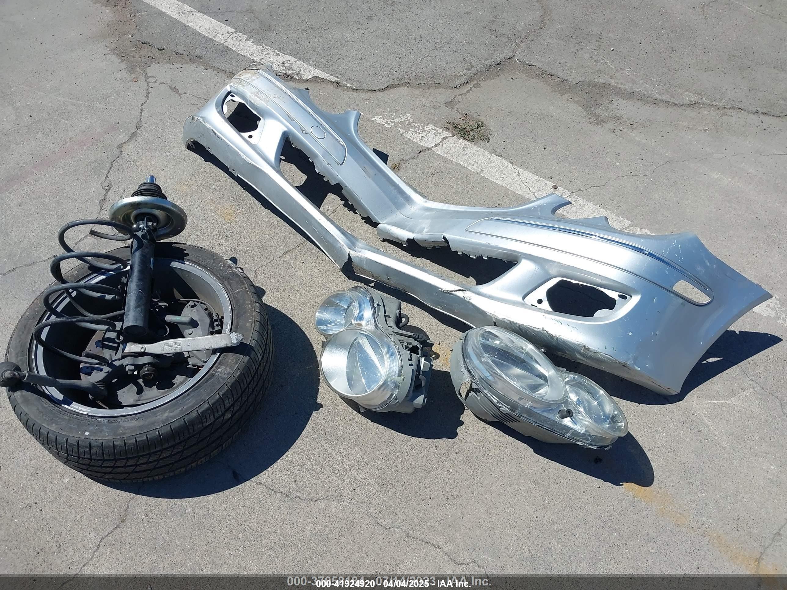 2007 Mercedes-benz Clk 350   Silver vin: WDBTK56F57T080788