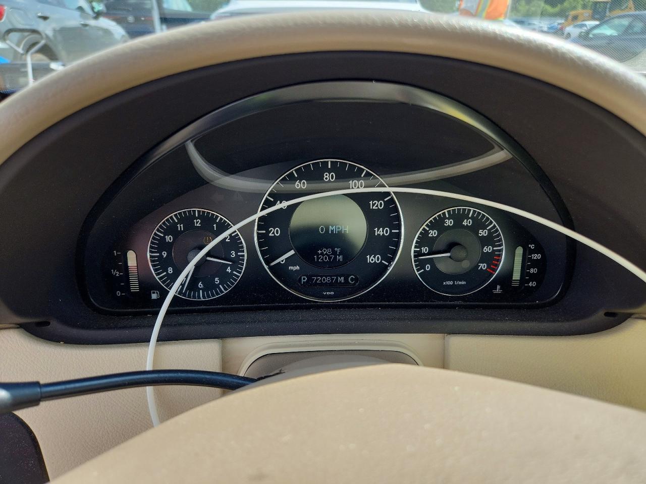 2009 Mercedes-benz Clk 350 Blue vin: WDBTK56F59T107474